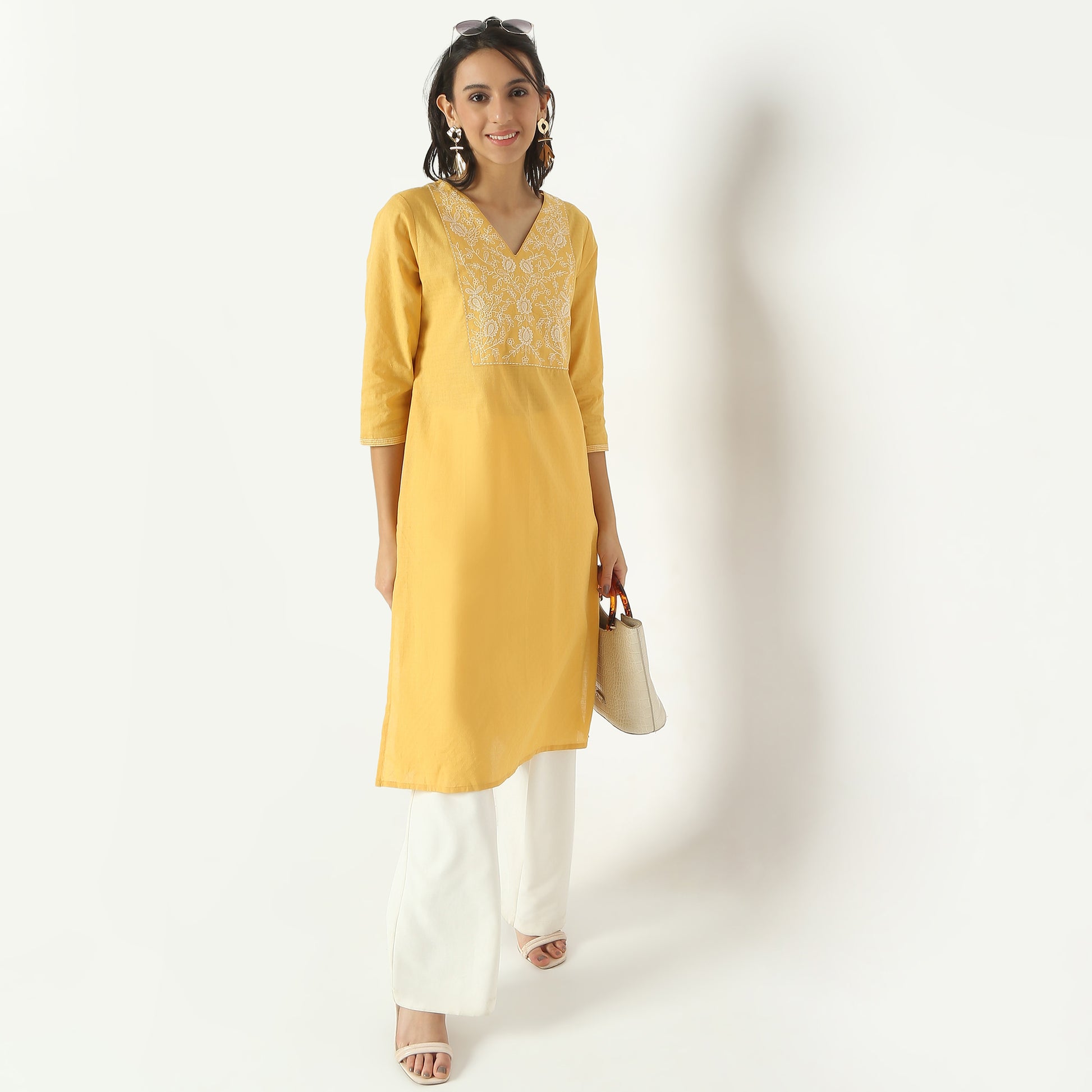 Straight Fit Embroiderd V-Neck Calf Length Kurta