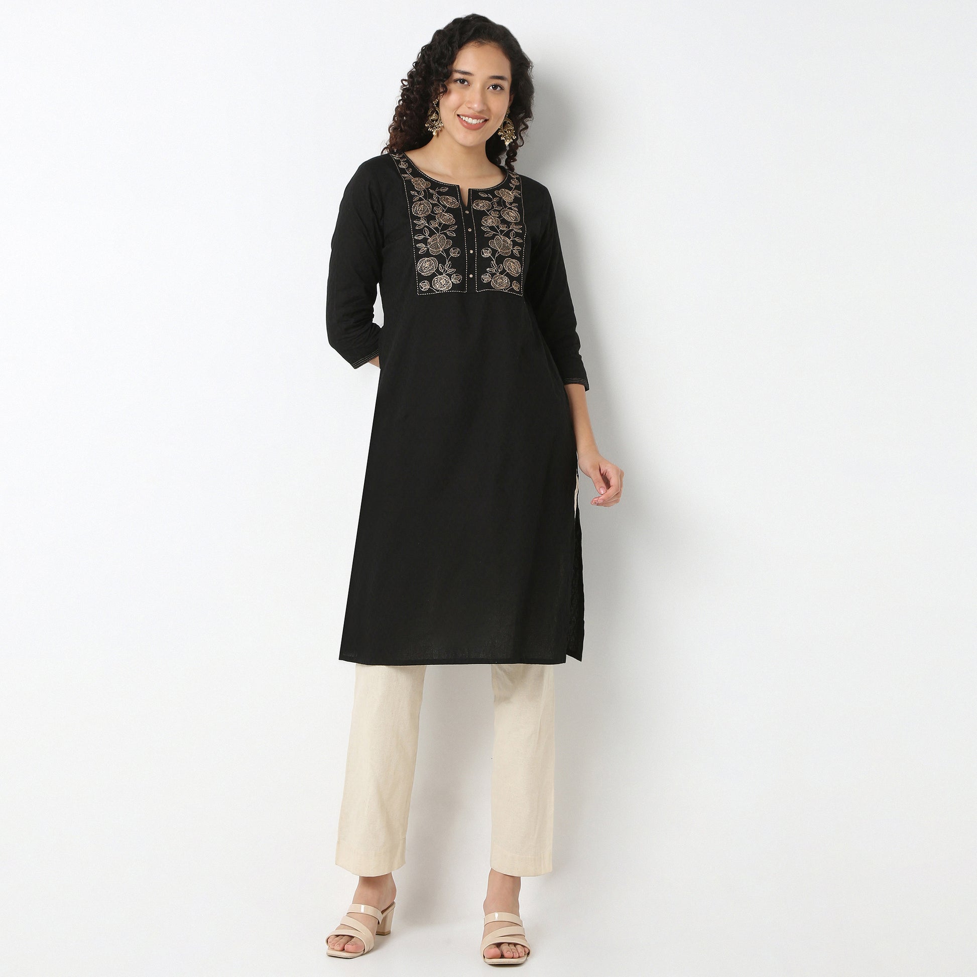 Emebroidered Yoke Kurta-Dobby