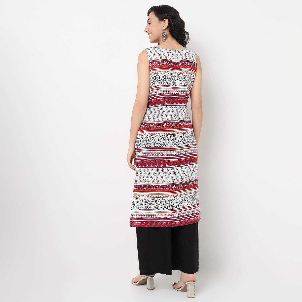 Order Now Women Printed Boat Neck Straight Fit Ethnic Wear Kurta by Style Union