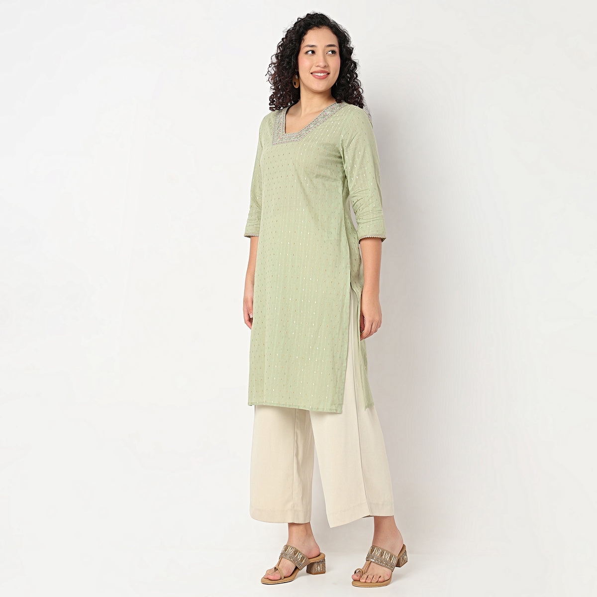 Glass Shape Neck With Embroidered Kurta