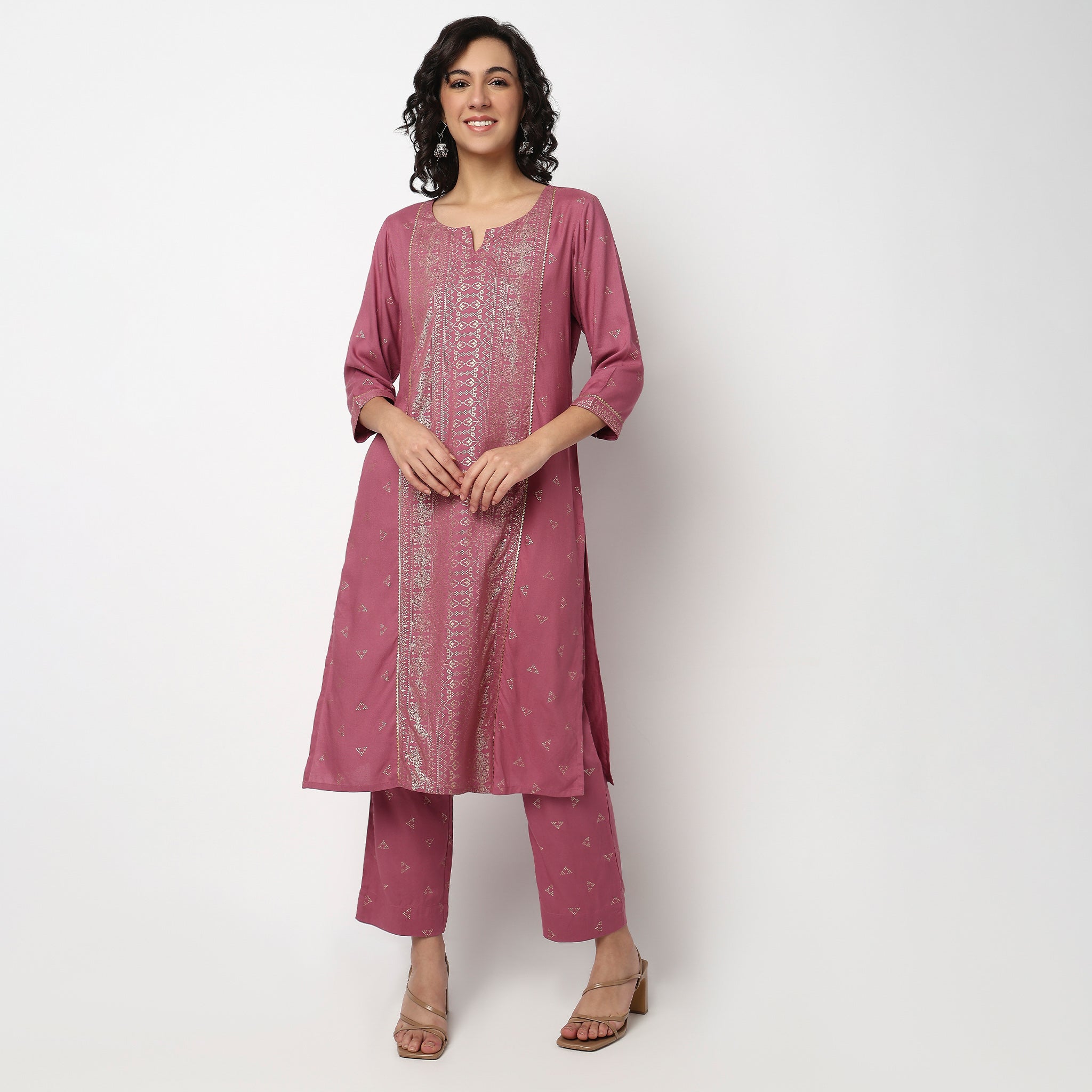 Buy Women Straight Fit Printed Three-Fourth Sleeve Kurta  - Style Union