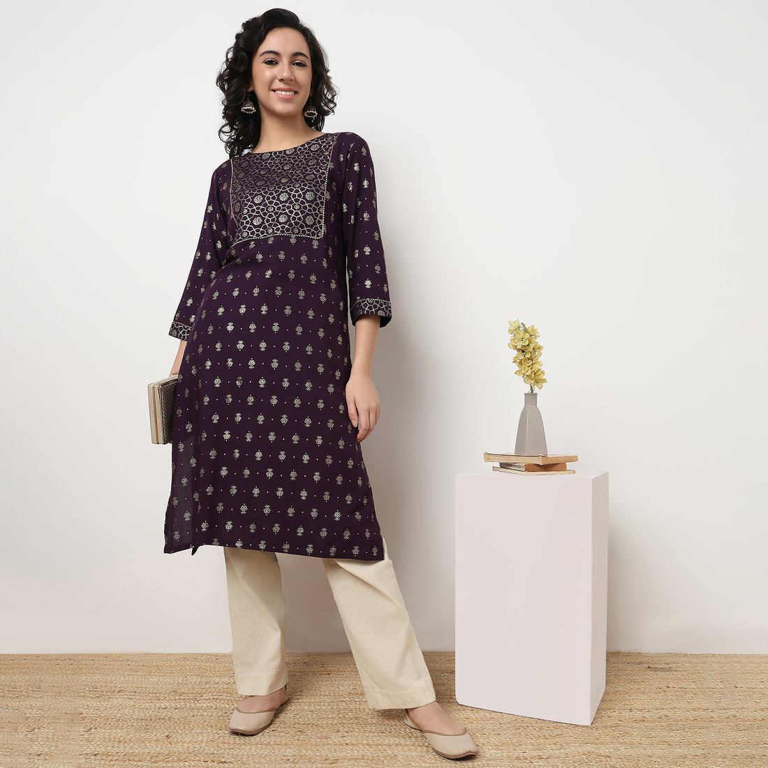 Printed Yoke With Lace Detail Kurta