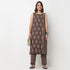 Boat Neck Sleeveless Kurta