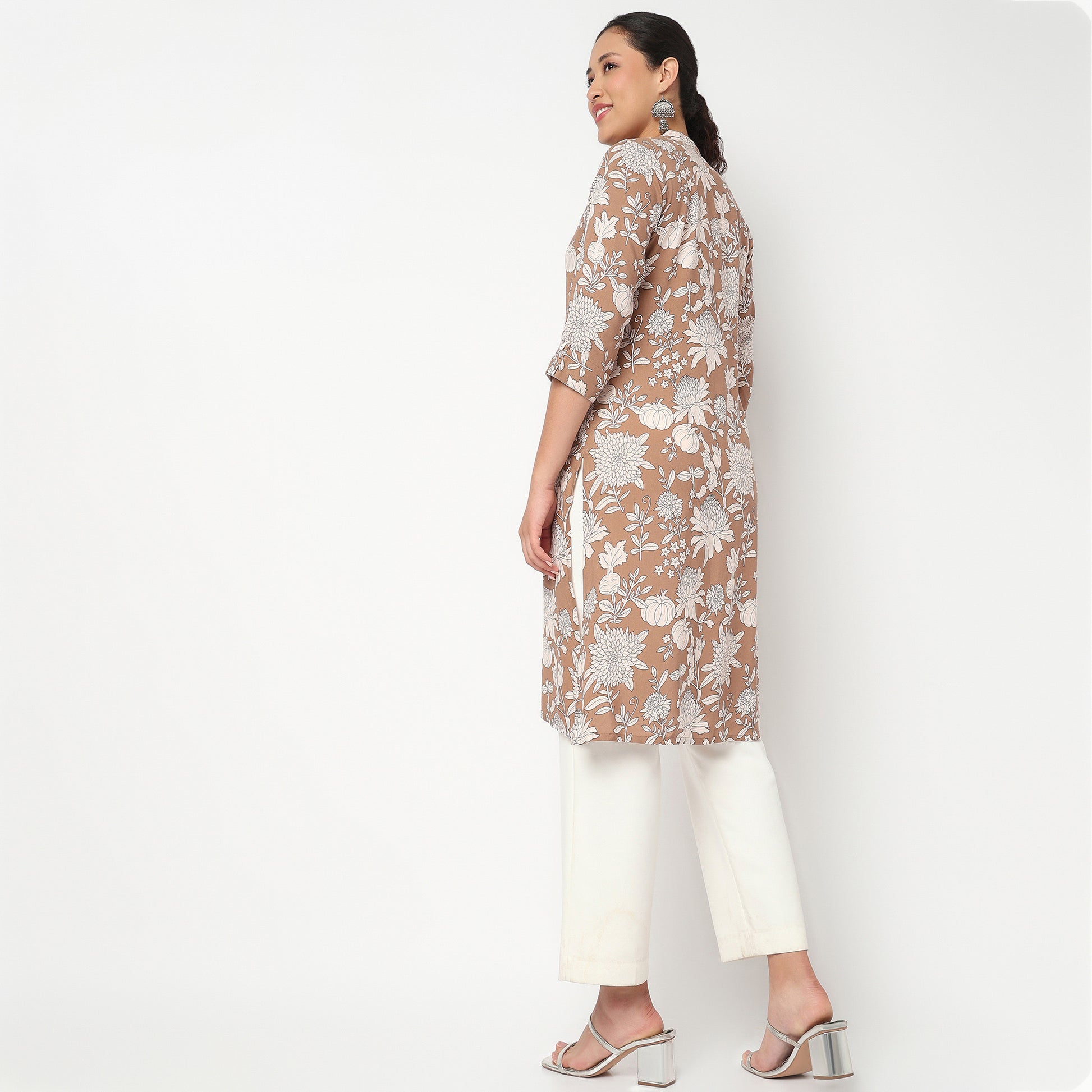 V Neck With Lace Detailing Long Kurta