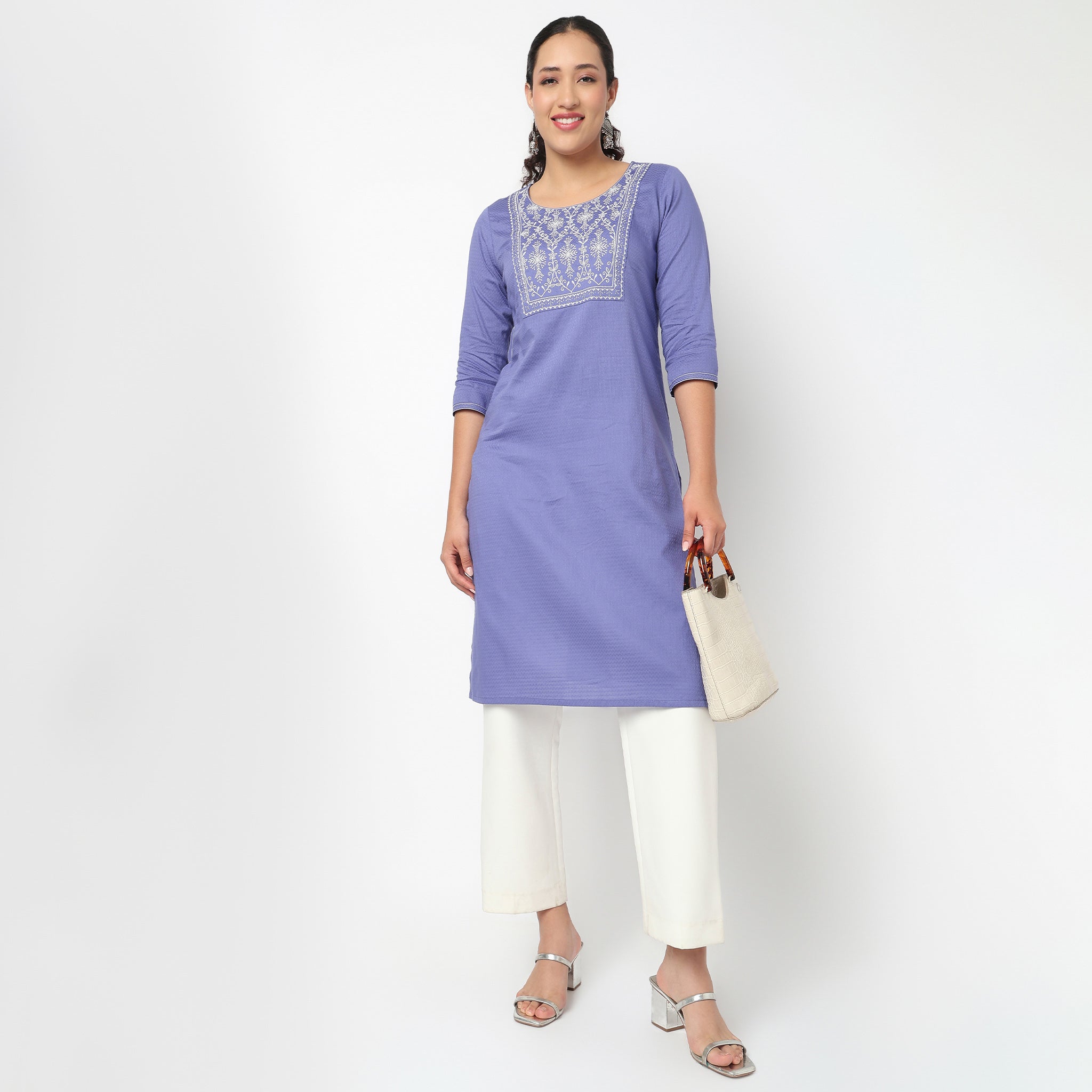 Embroidered Yoke Kurta