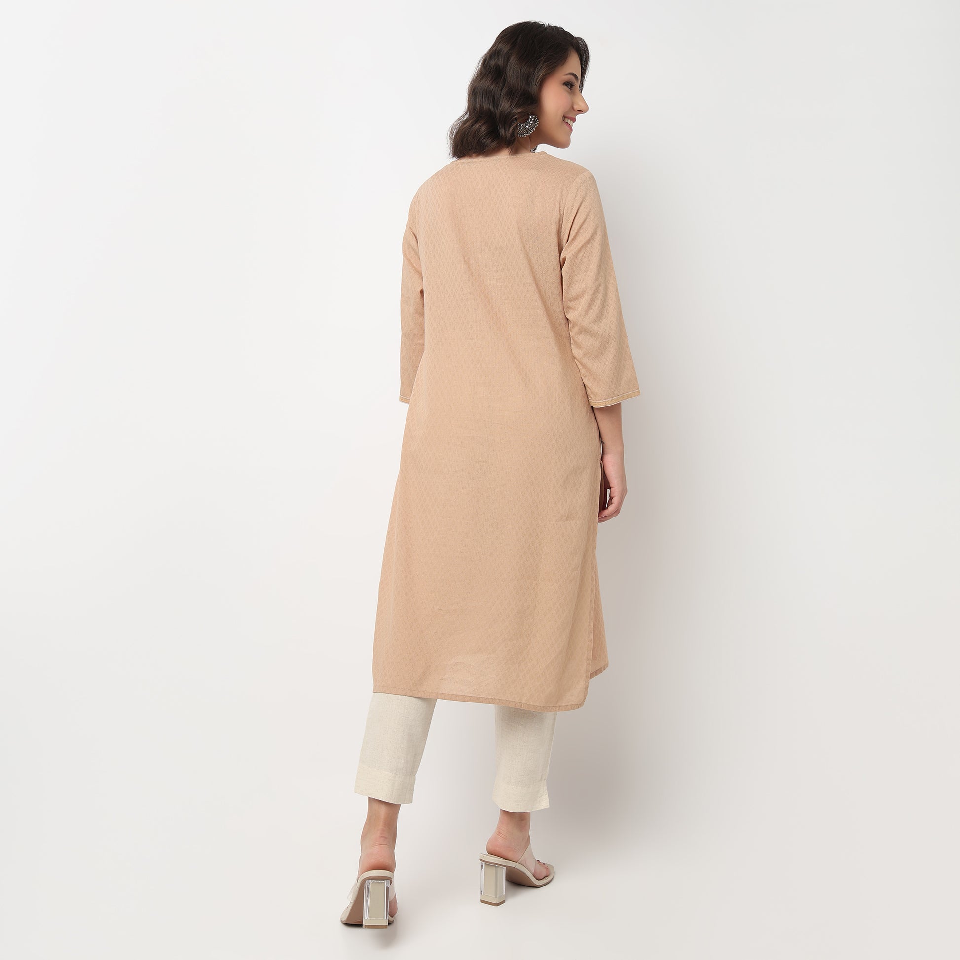 V-Neck Embroidered Yoke Kurta