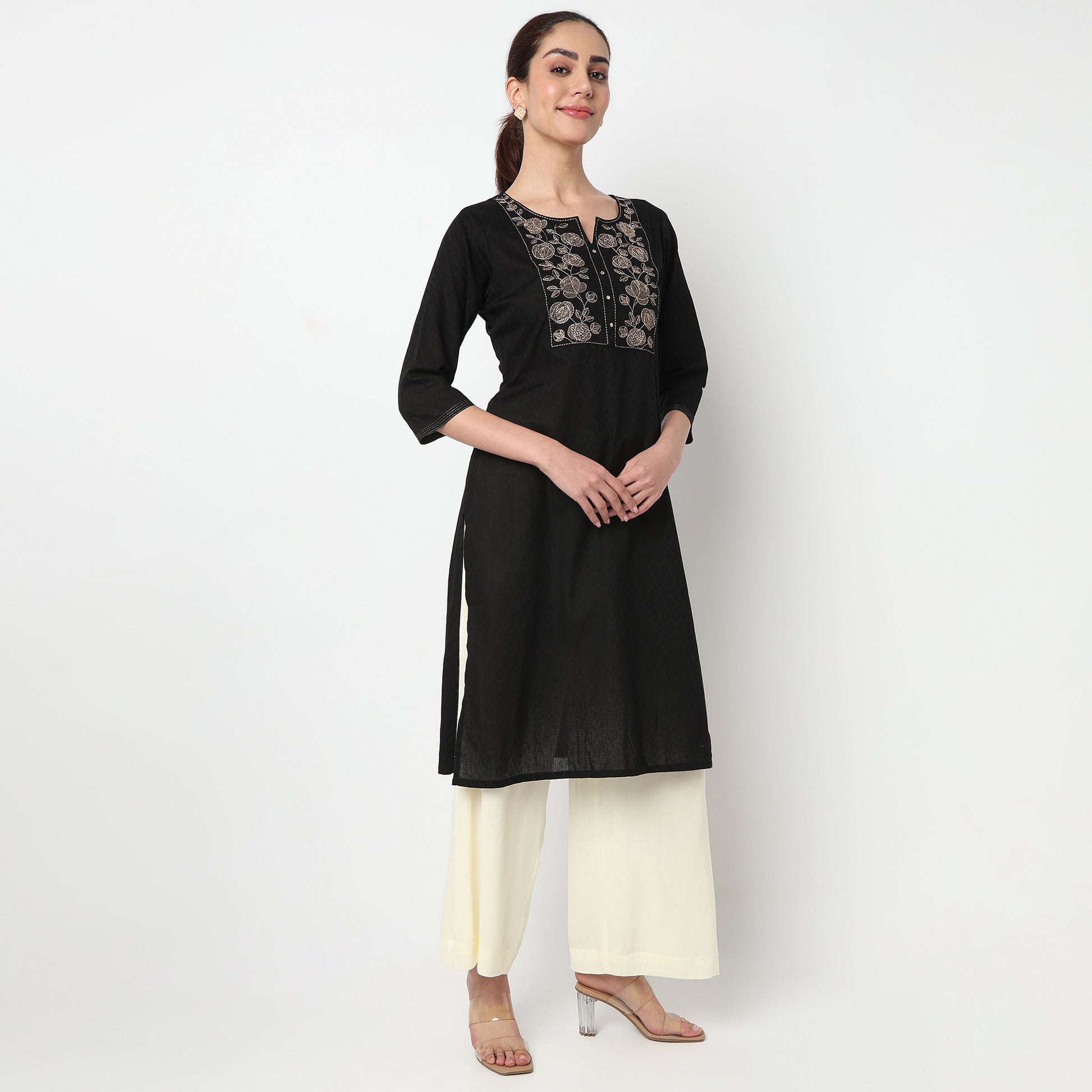 Embroidered Yoke Kurta