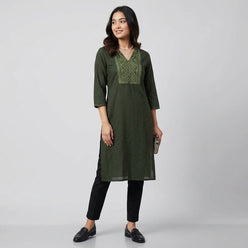 Center Panel Embroidered Kurta