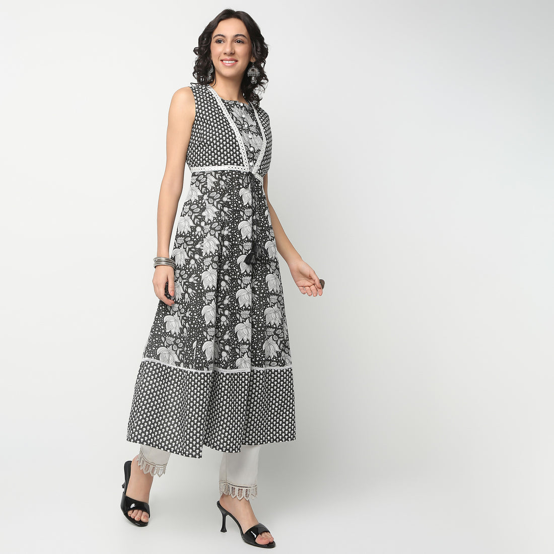 Calf Length Sleeveless Flare Fit Printed Kurta
