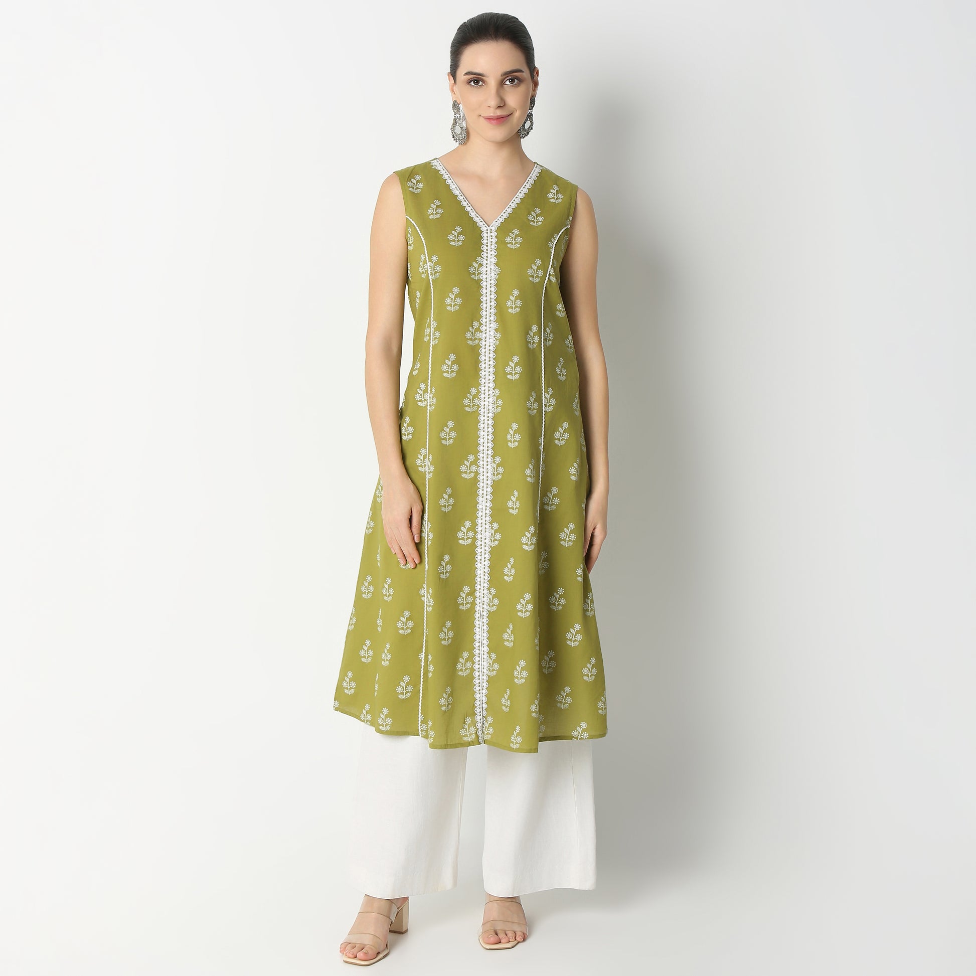 Flare Fit Embroidered Below Knee Kurta