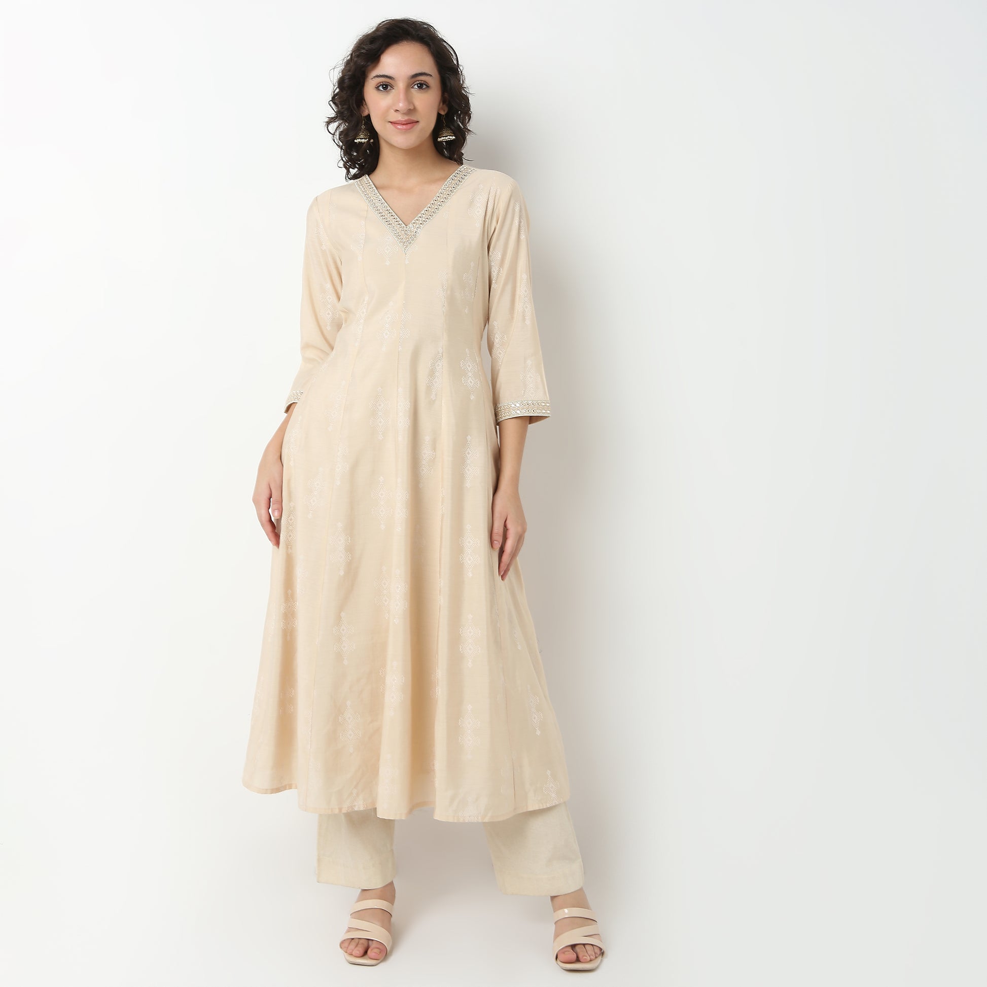 Embellished Viscose Silk Kurta