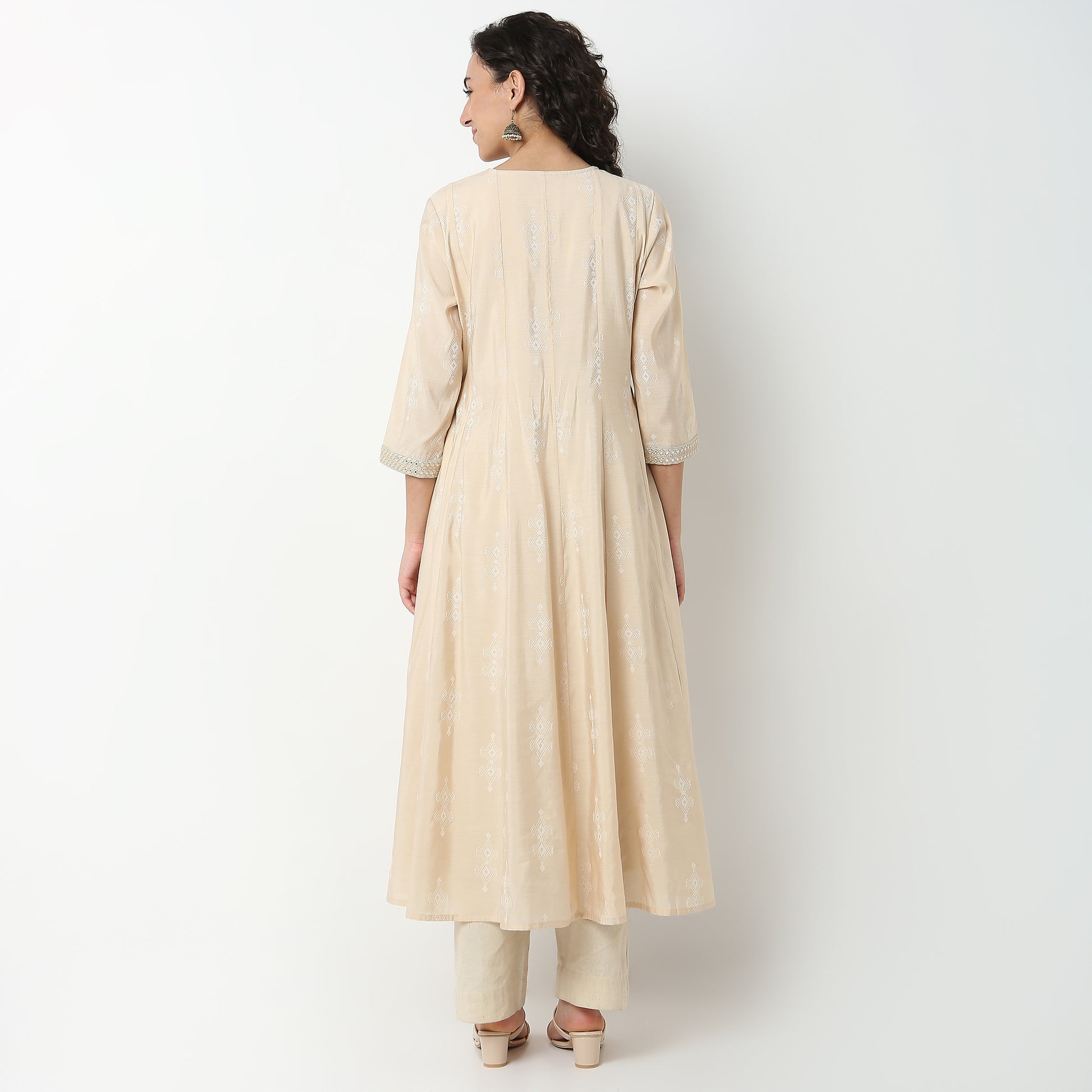 Embellished Viscose Silk Kurta