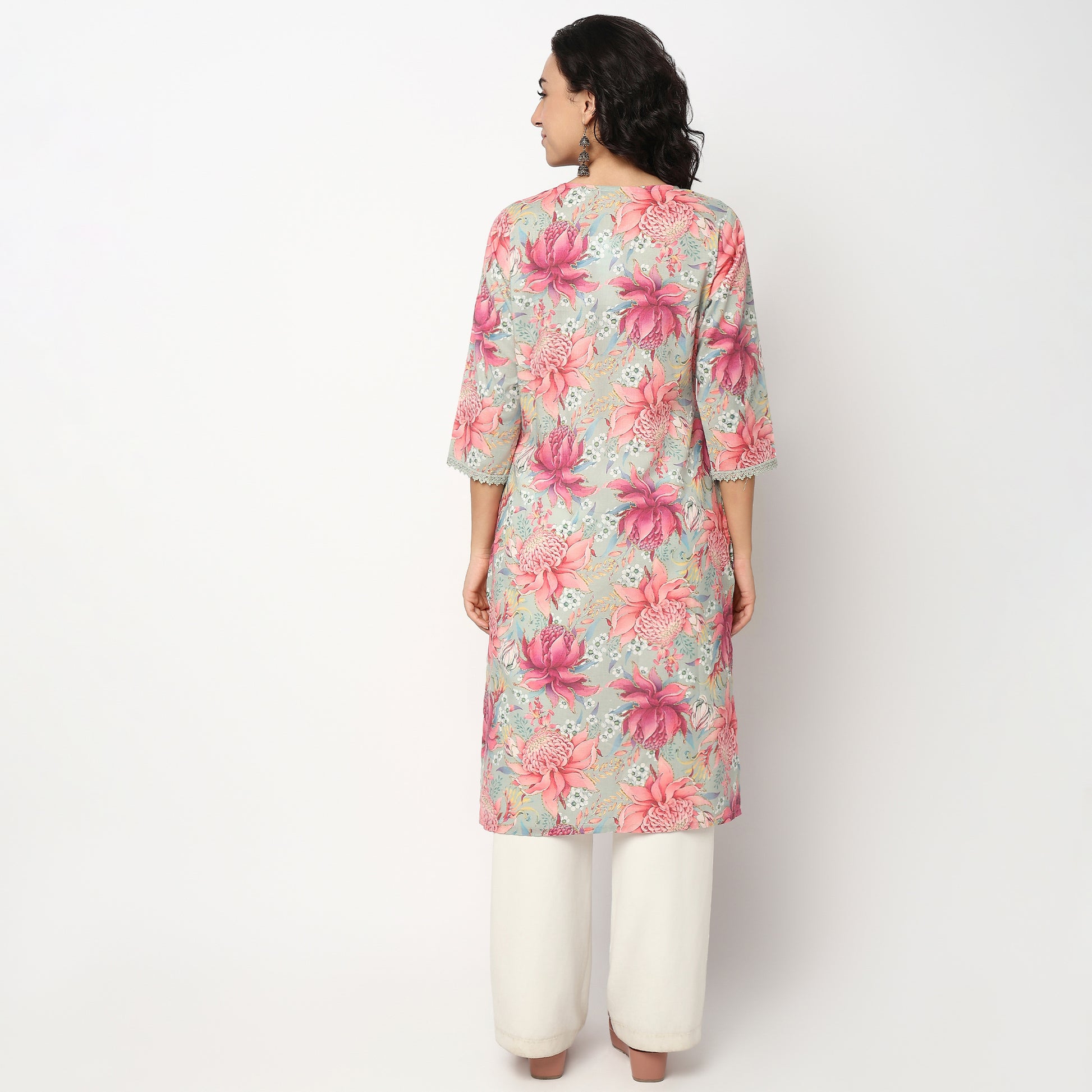 Buy Women Straight Fit Printed Three-Fourth Sleeve Kurta  - Style Union