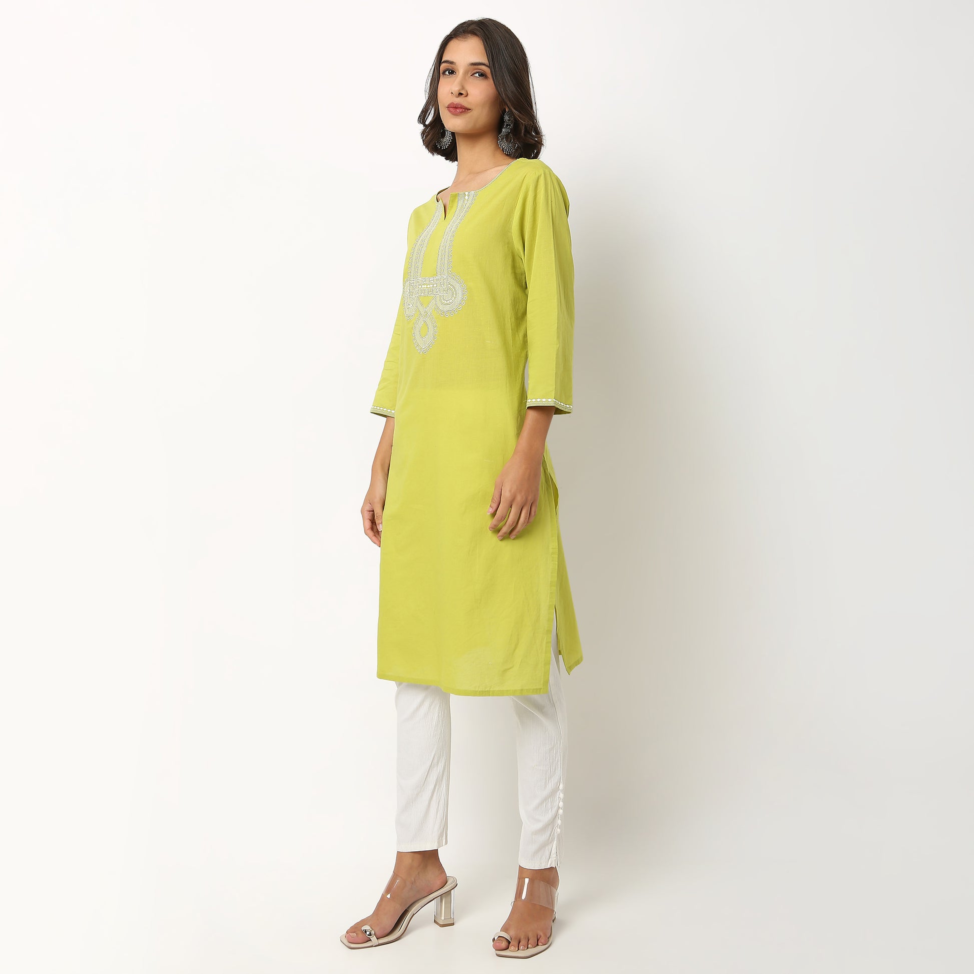 Buy Women Straight Fit Embroidered Three-Fourth Sleeve Kurta  - Style Union