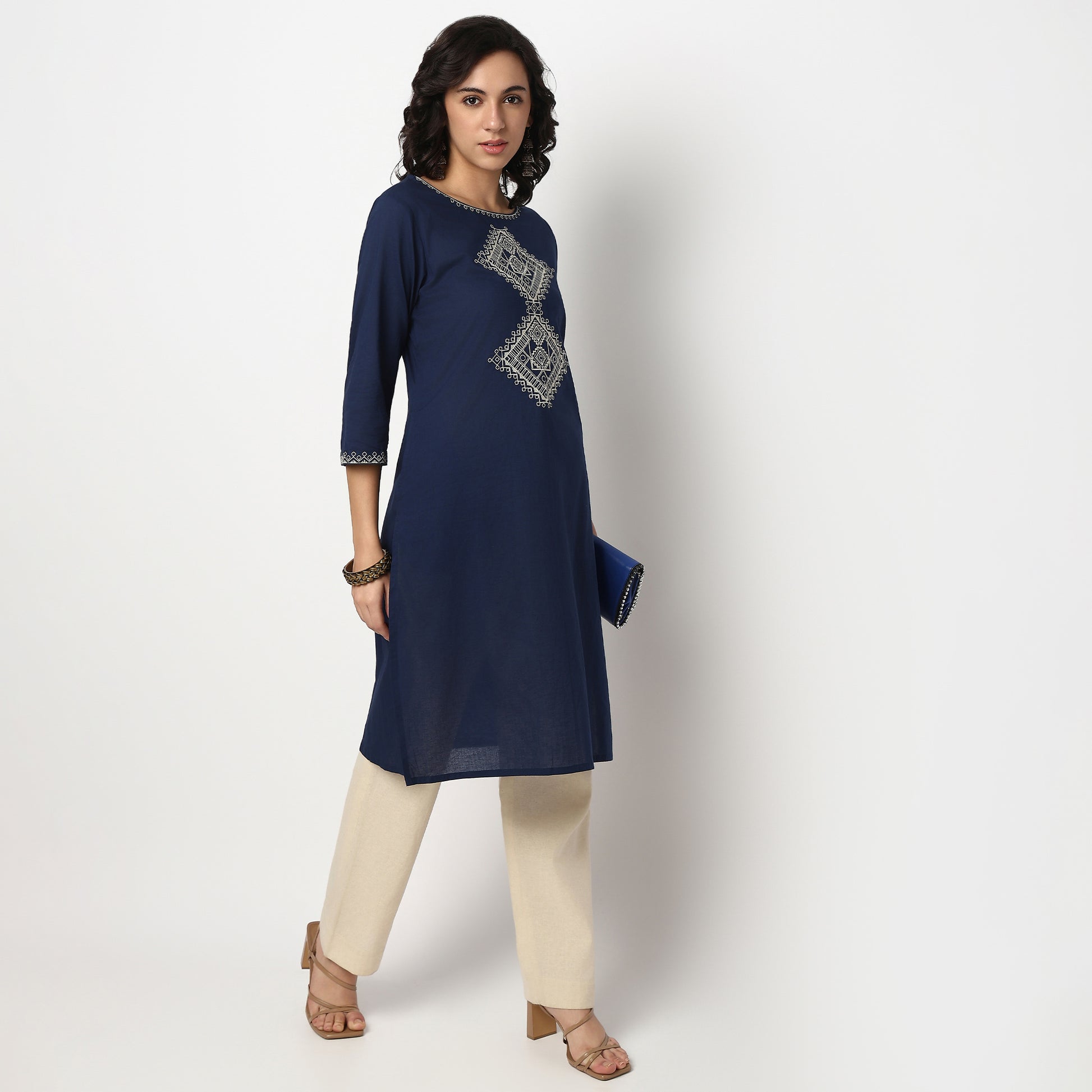 Buy Women Straight Fit Embroidered Three-Fourth Sleeve Kurta  - Style Union