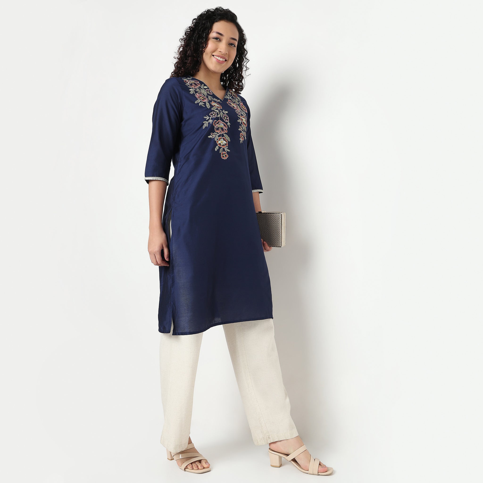 Buy Women Straight Fit Embroidered Three-Fourth Sleeve Kurta  - Style Union