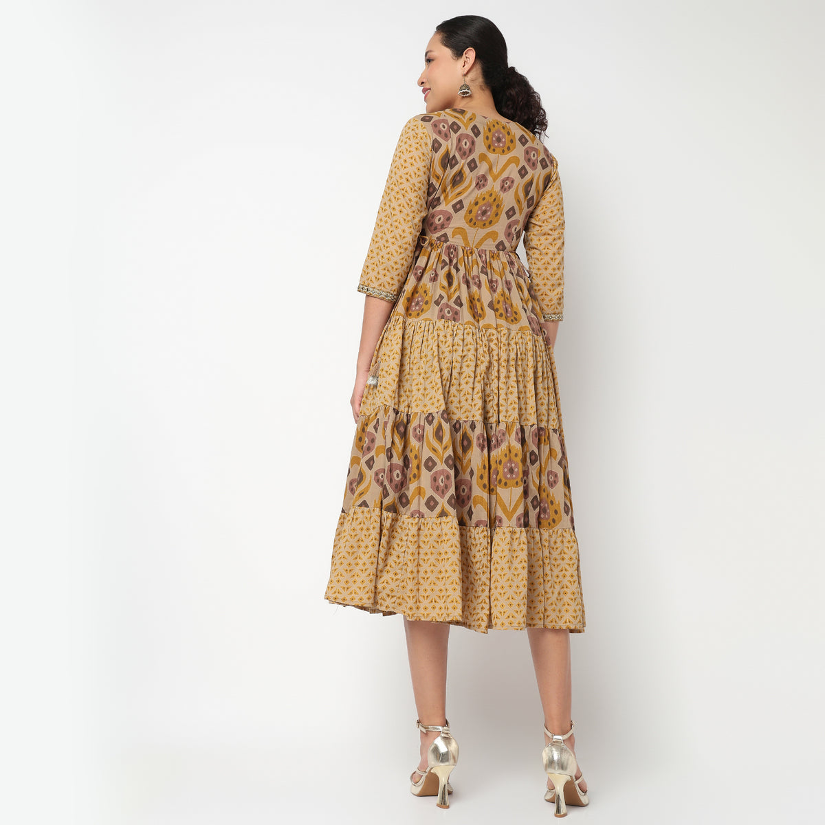 Printed V Neck Tired Kurta