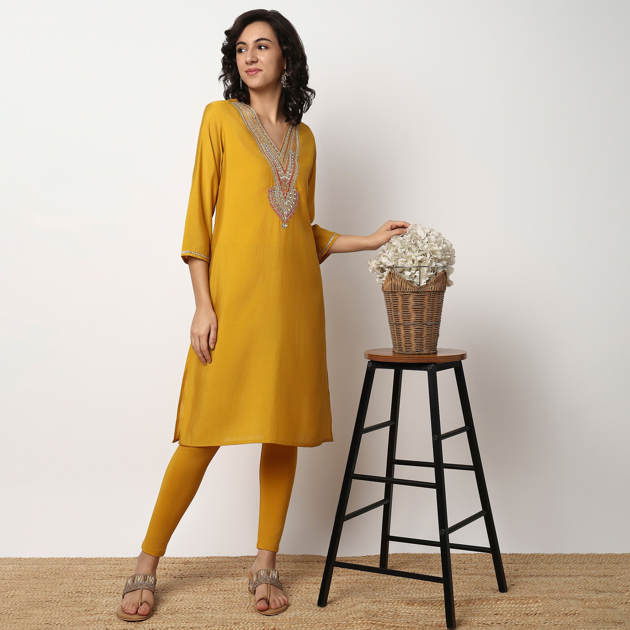 Buy Women Straight Fit Embellished Three-Fourth Sleeve Kurta  - Style Union