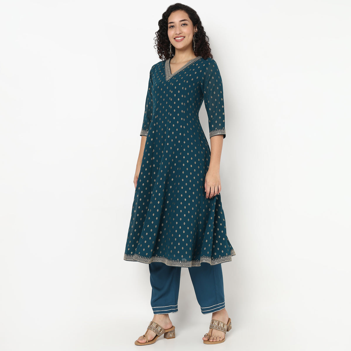 Foil Print V-Neck Flared Kurta