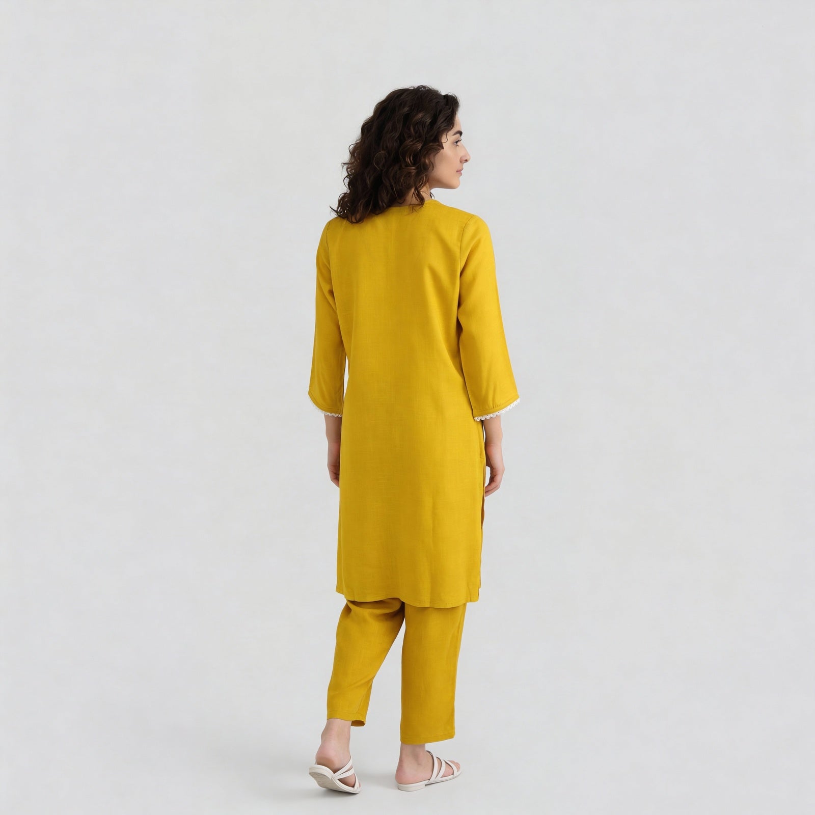 Rayon Solid Three-Fourth Sleeve Kurta