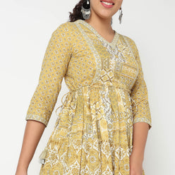 Printed V Neck Tired Kurta
