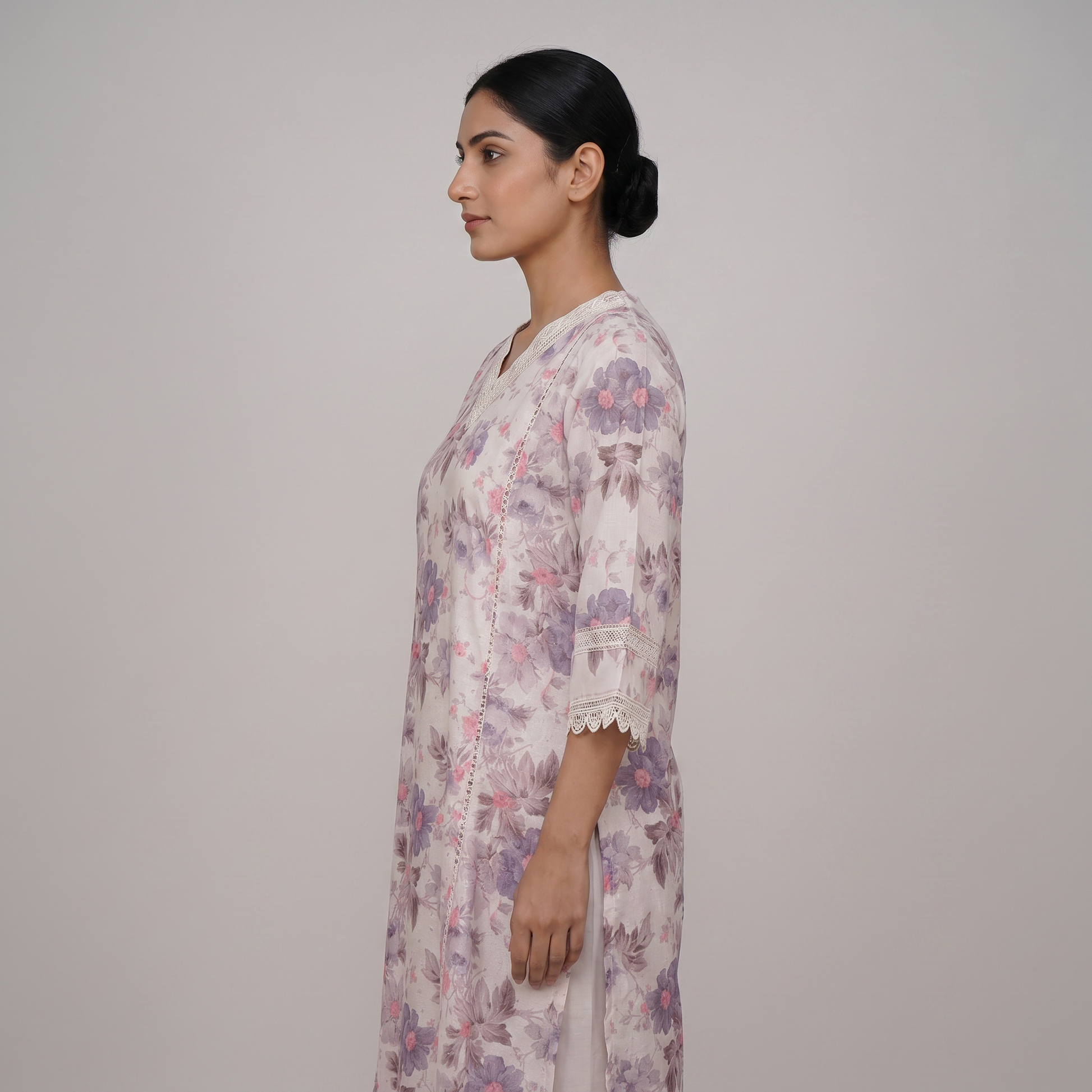 Printed V-Neck Straight Kurta