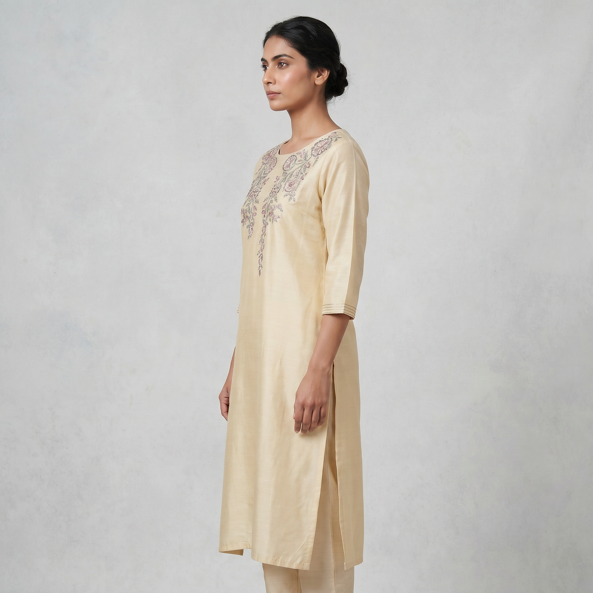 Embroidered Straight Kurta
