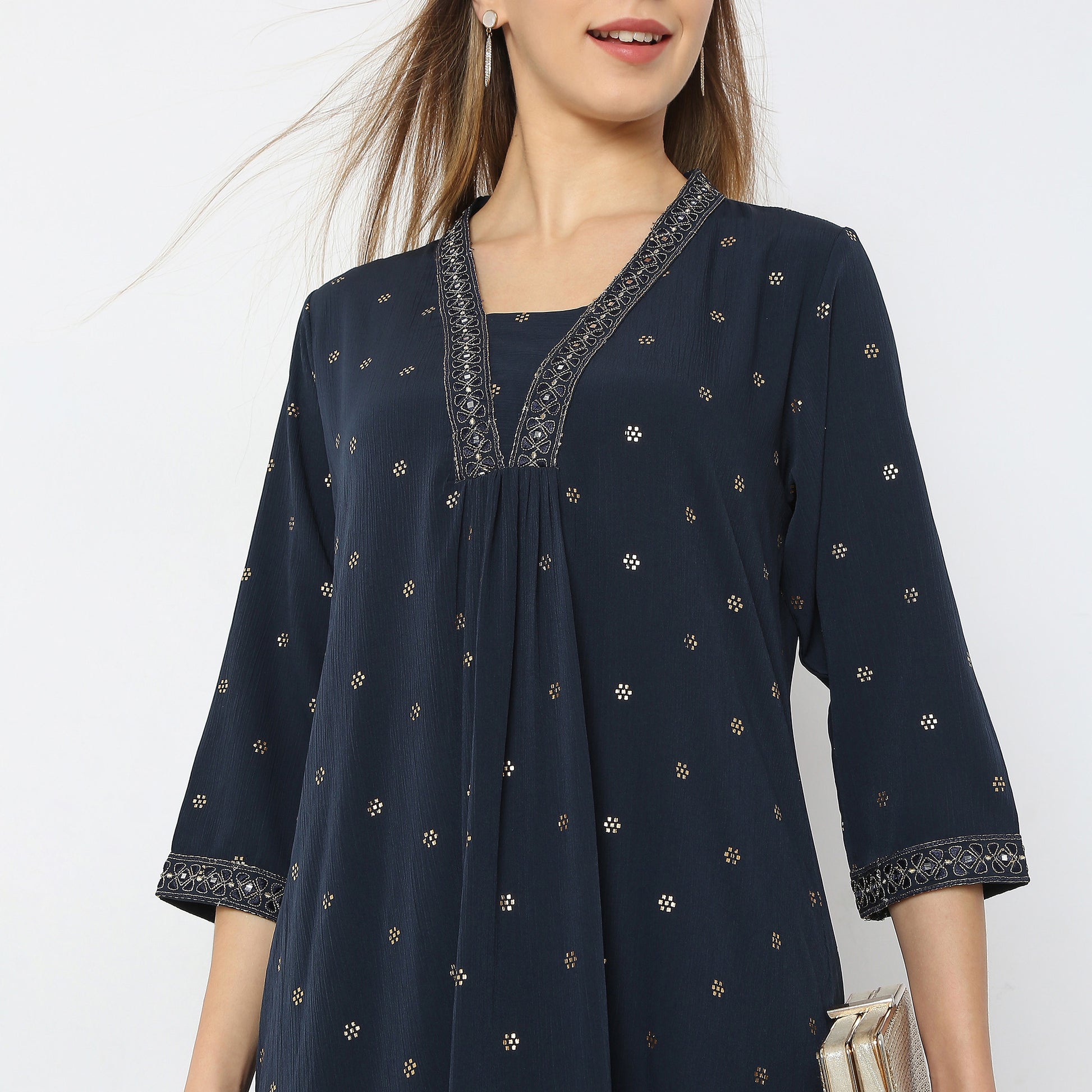 Printed Below Knee V-Neck Embroidered Majesty Flared Kurta