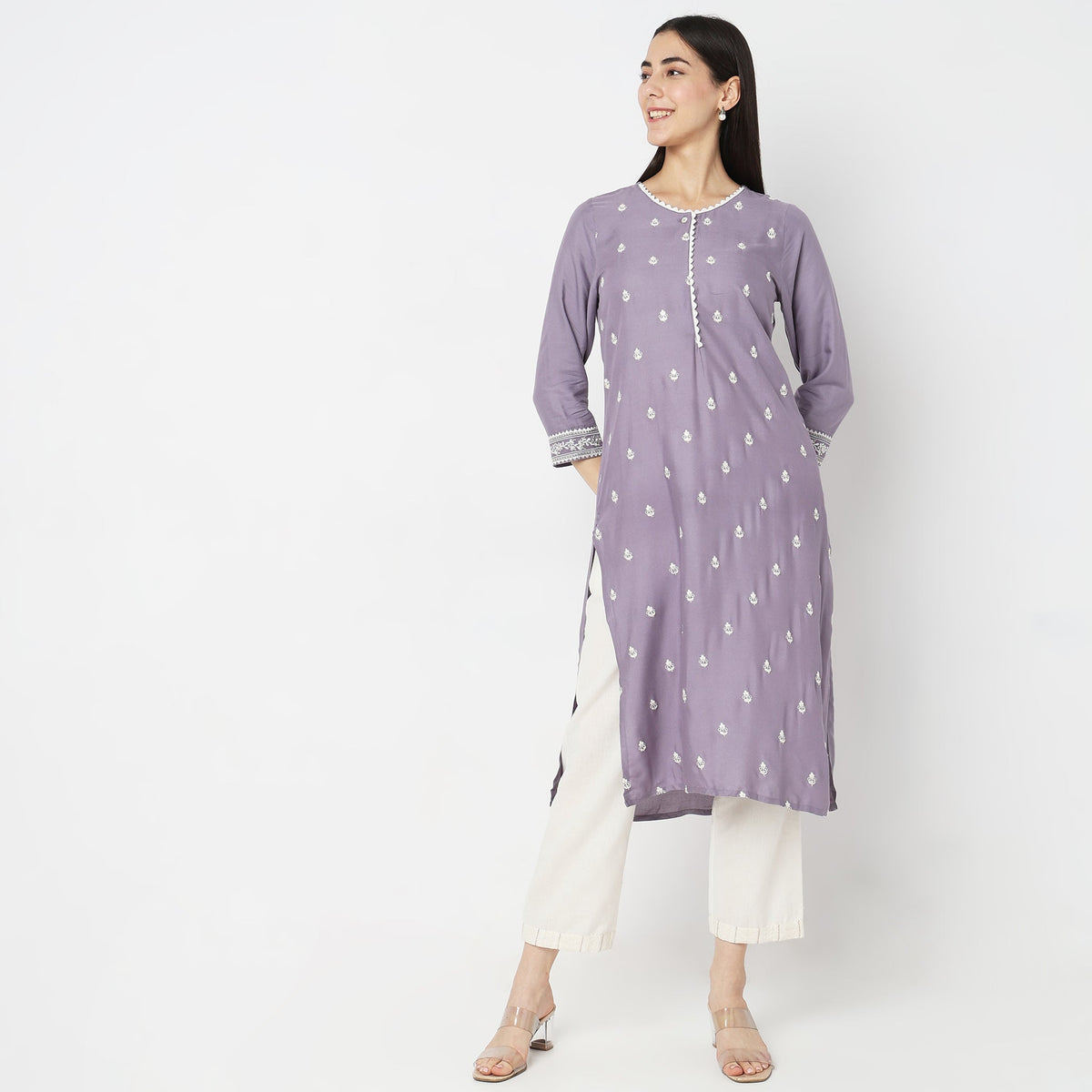 Straight Fit Embroidered Kurta