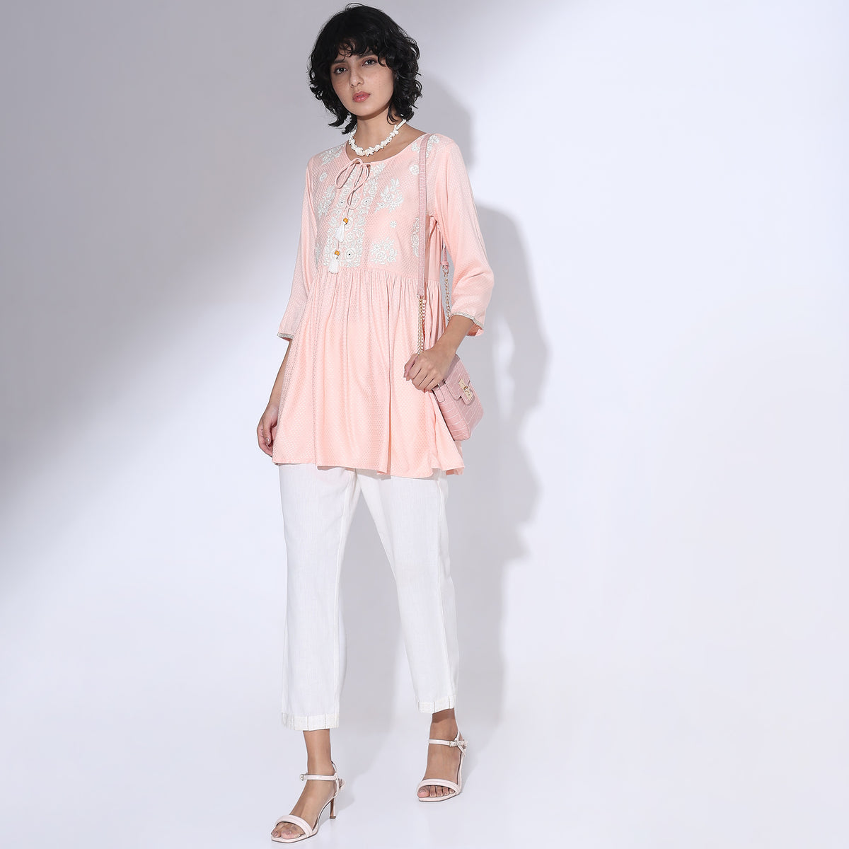 Regular Fit Embroidered Kurta