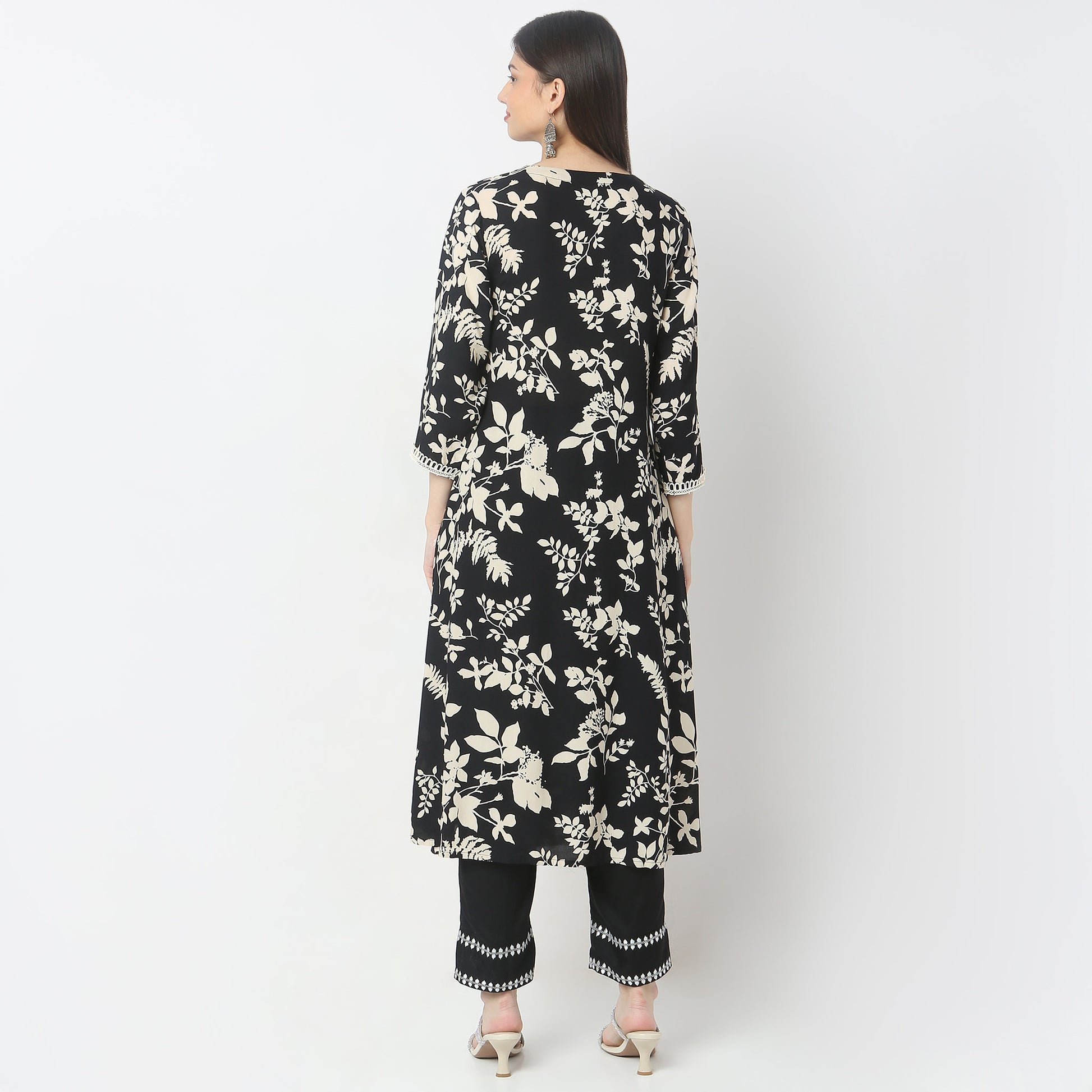 A-Line Printed Knee Length V-Neck Flared Kurta