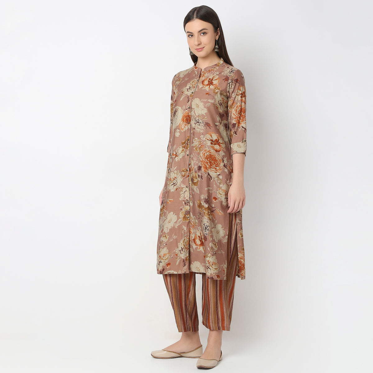 Regular Fit Printed Kurta with Pant Set