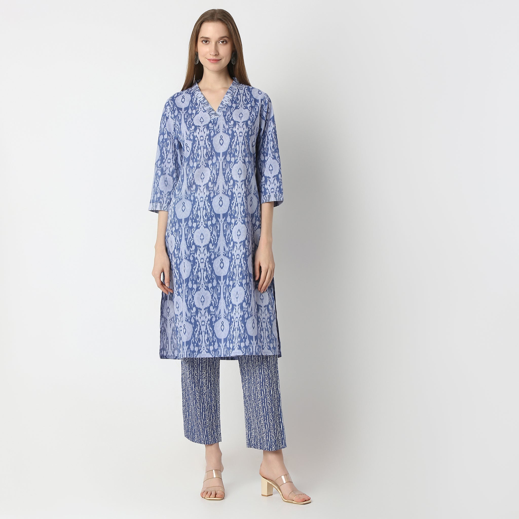 Regular Fit Printed V Neck Kurta with Pant Set