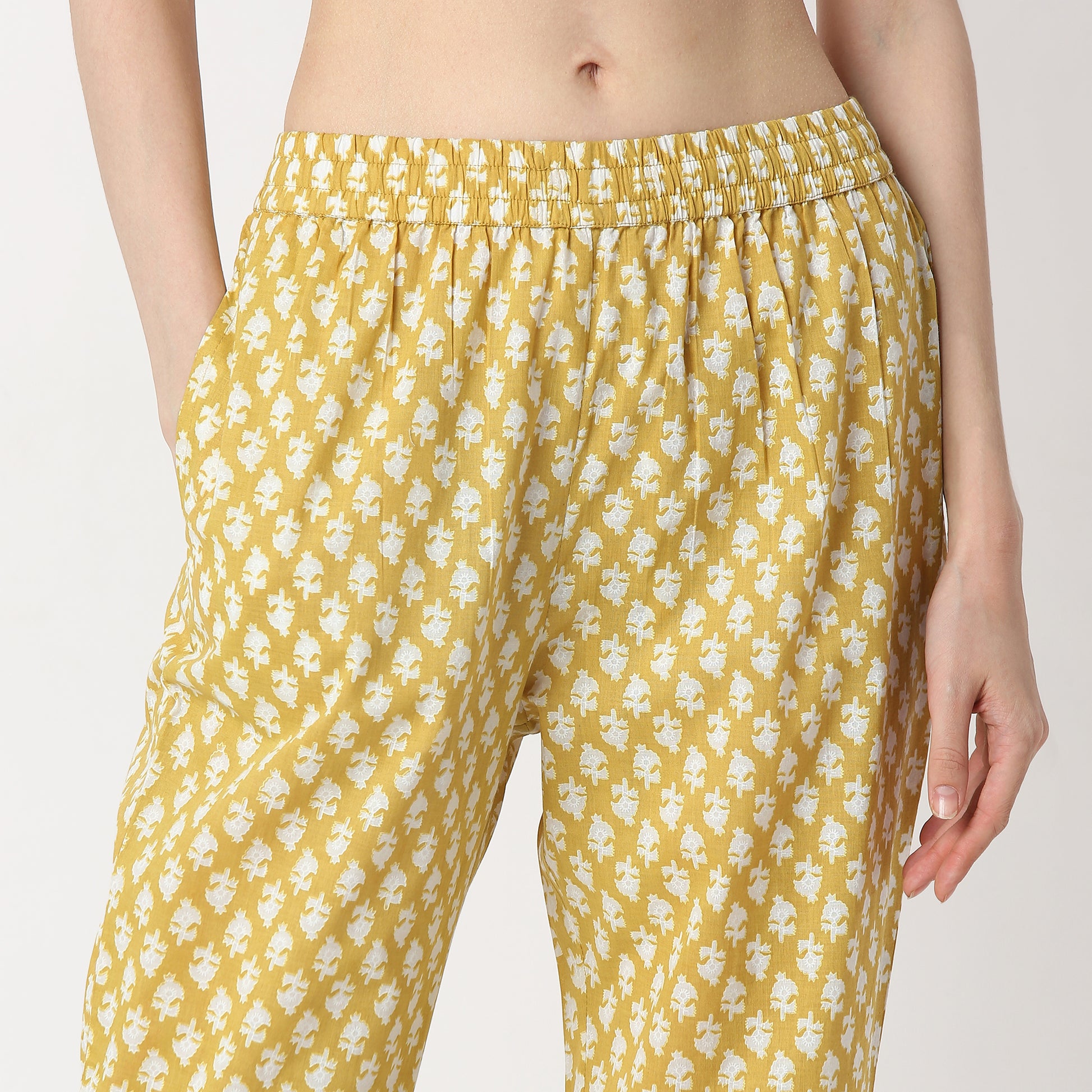 Regular Fit Printed V Neck Kurta with Pant Set