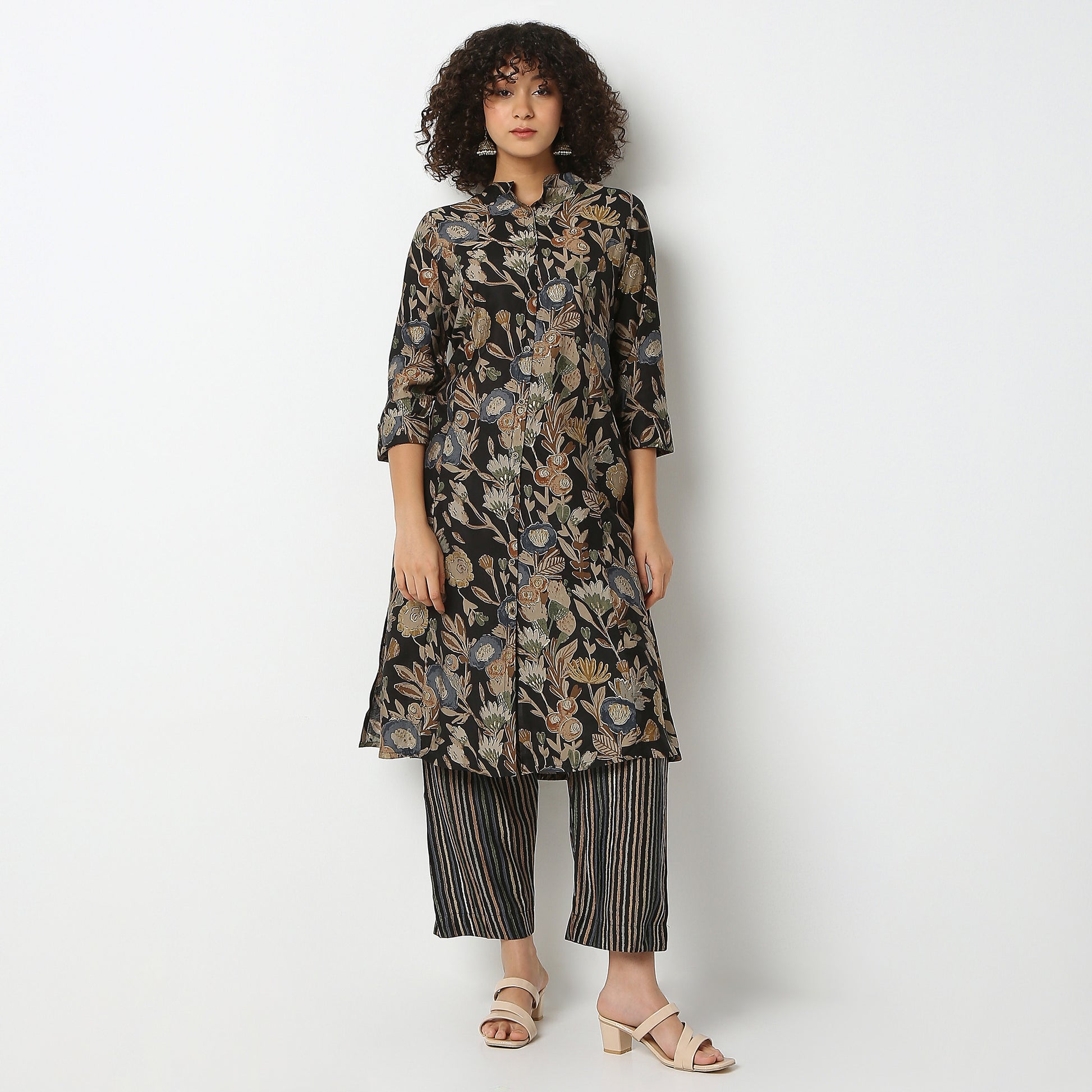 Flare Fit Printed Band Collar Kurta with Pant Set