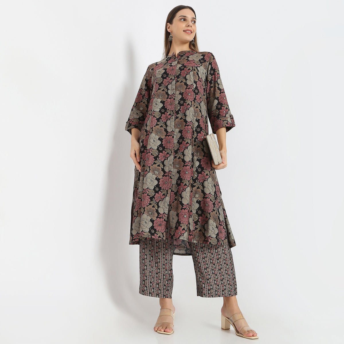 Flare Fit Printed Essential Band Collar Kurta with Pant Set