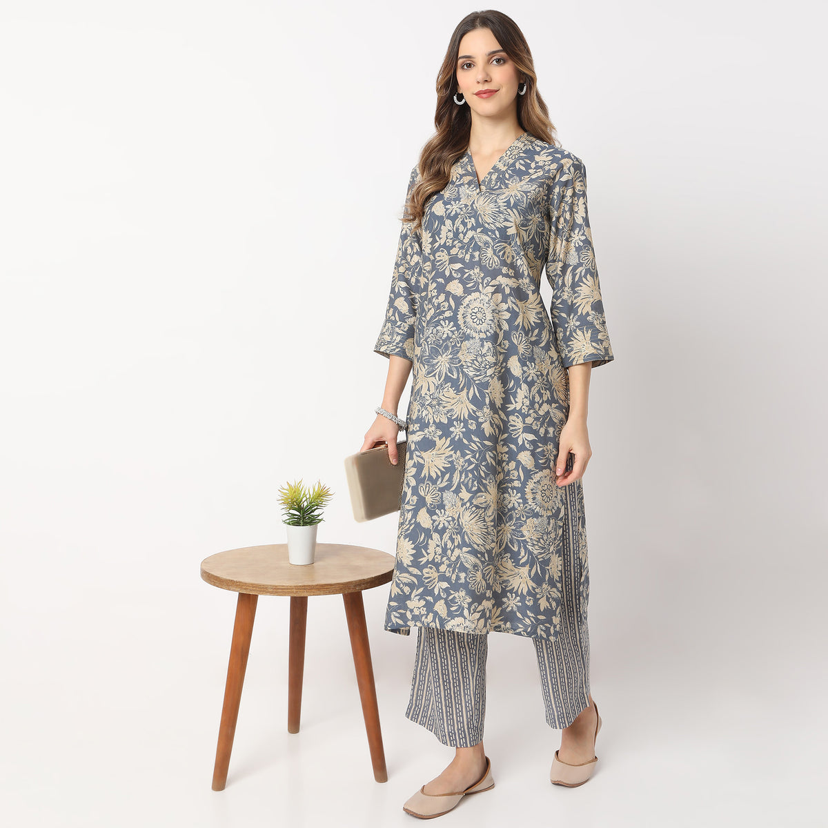 Printed Calf Length V Neck Straight Kurta with Pant Set