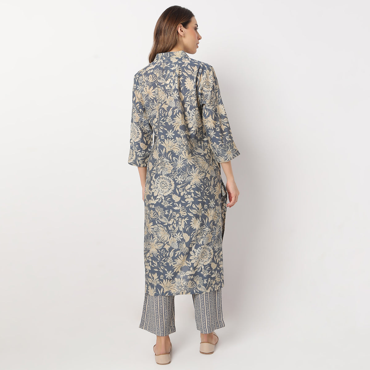 Printed Calf Length V Neck Straight Kurta with Pant Set