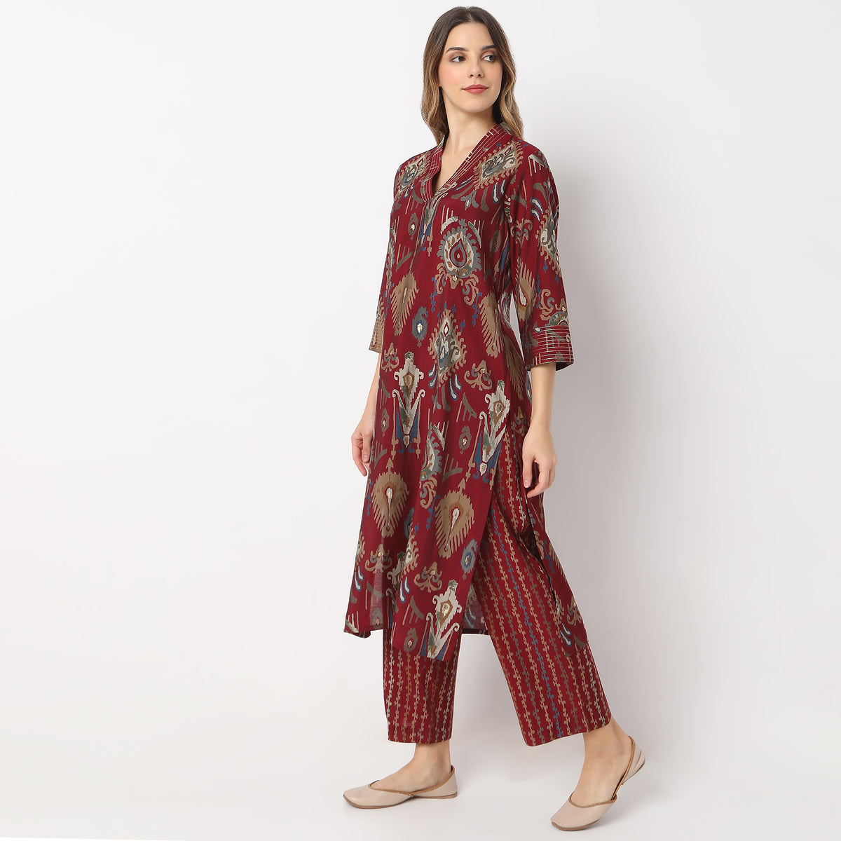 Printed Calf Length V Neck Straight Kurta with Pant Set