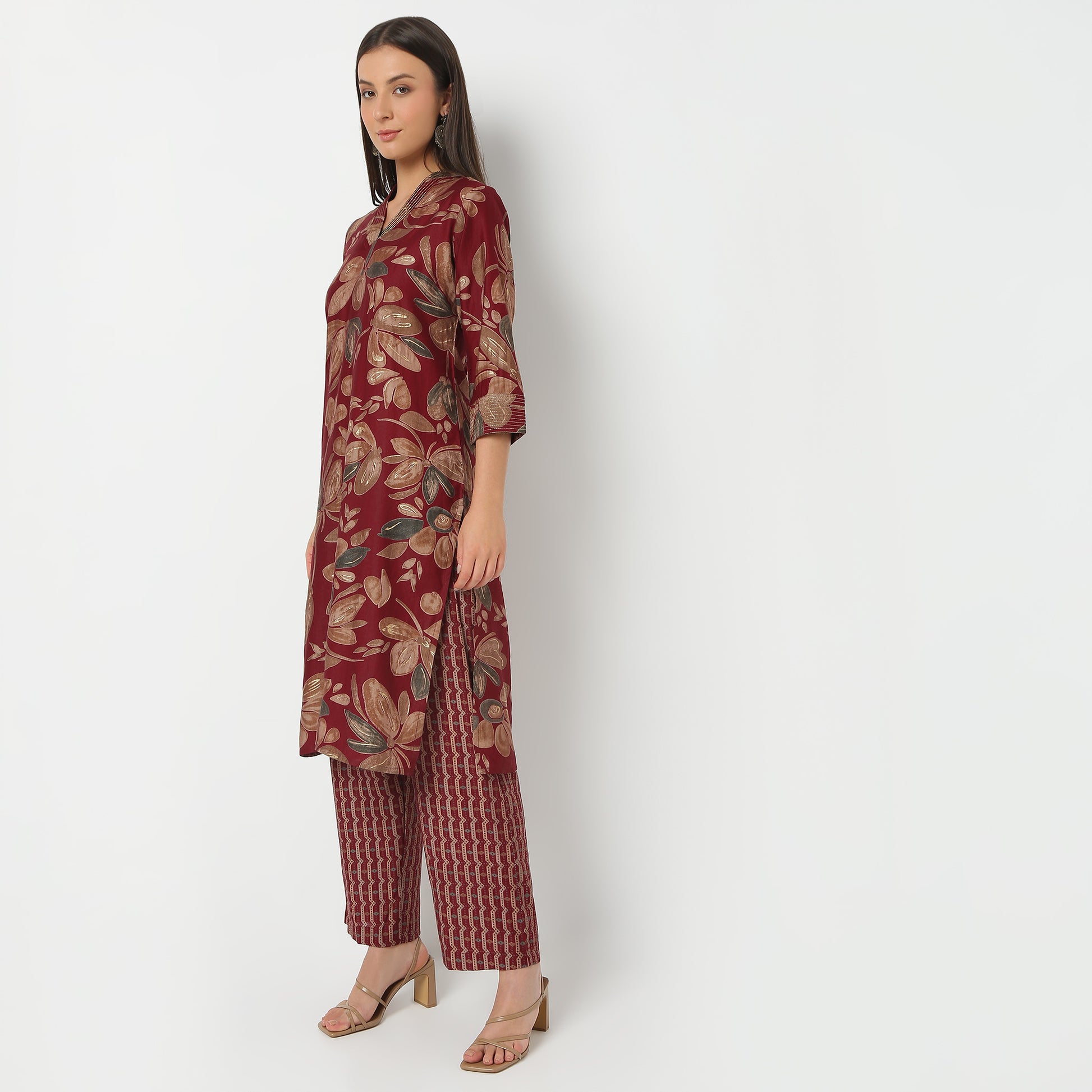 V-Neck Knee Length Three-Fourth Sleeve Printed Kurta with Pant Set
