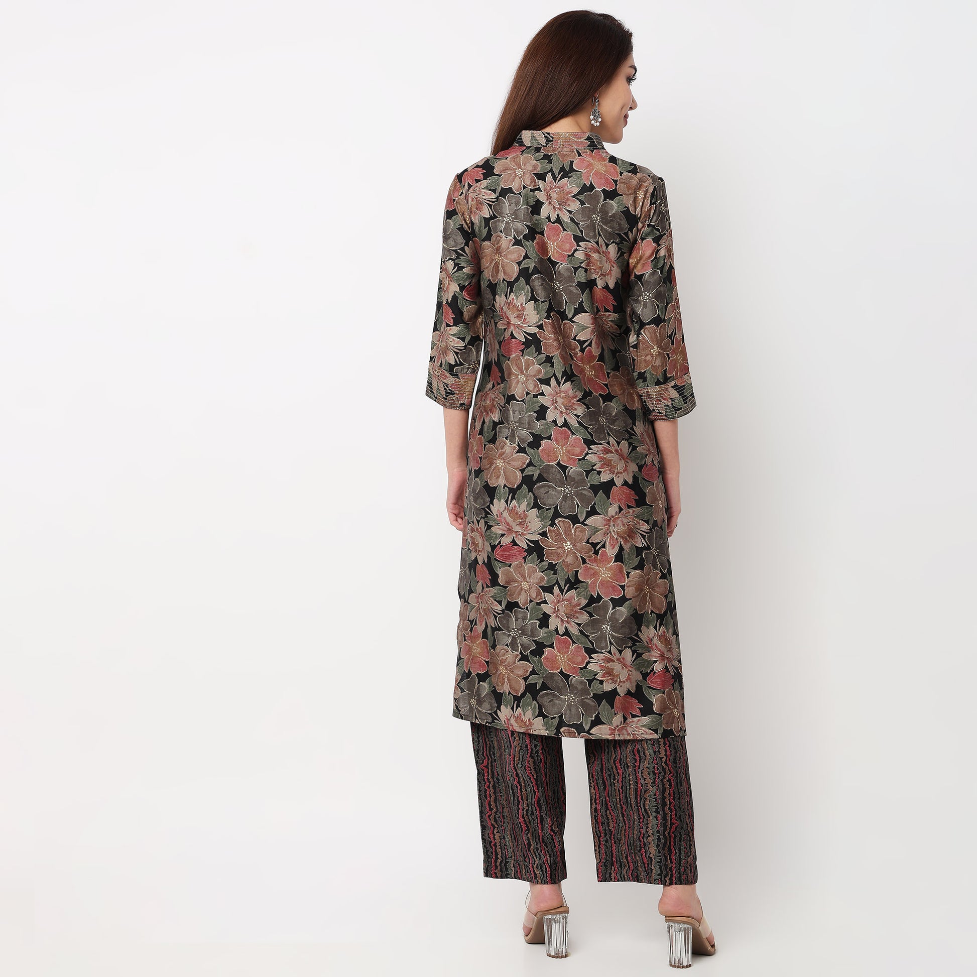 V-Neck Printed Kurta with Pant Sets