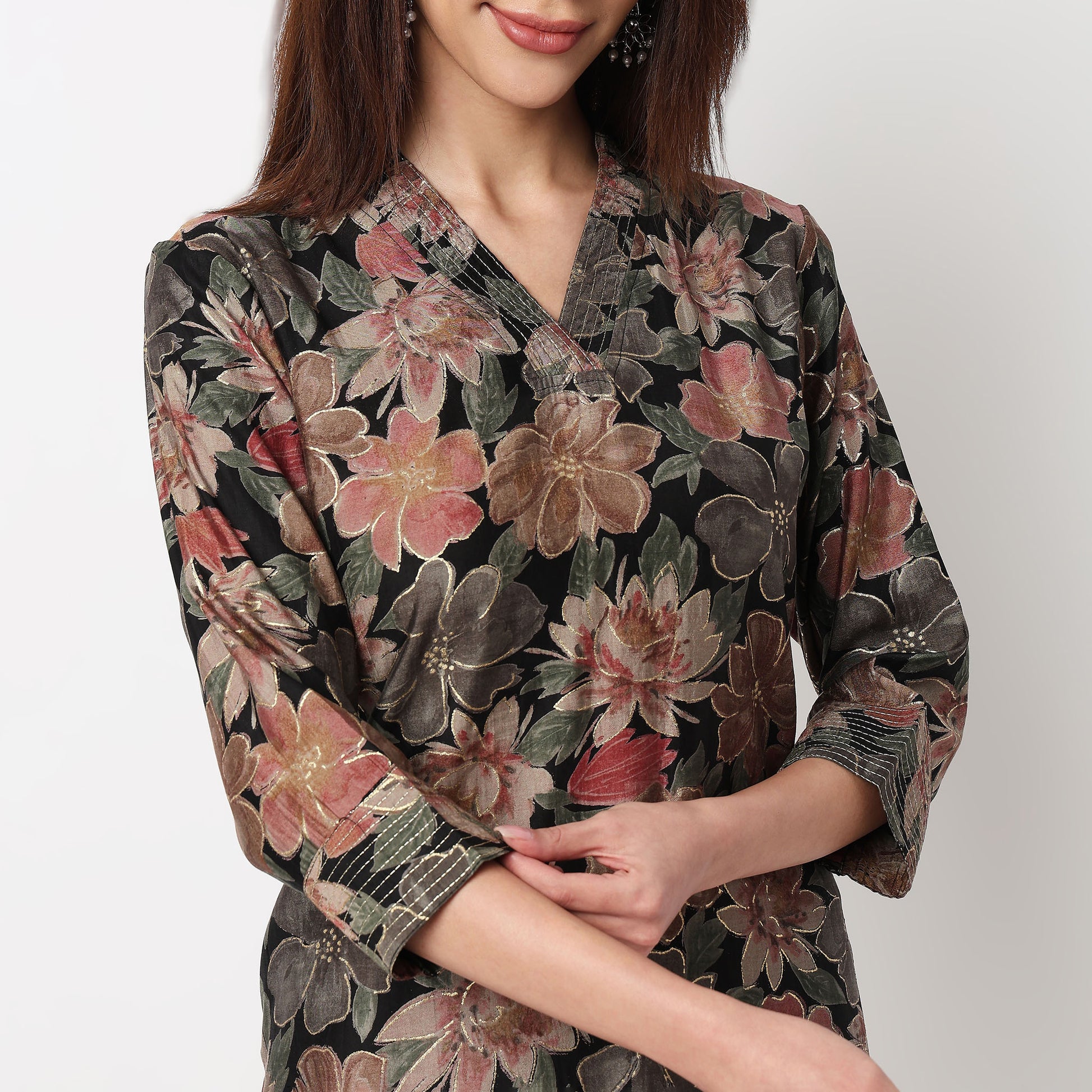 V-Neck Printed Kurta with Pant Sets