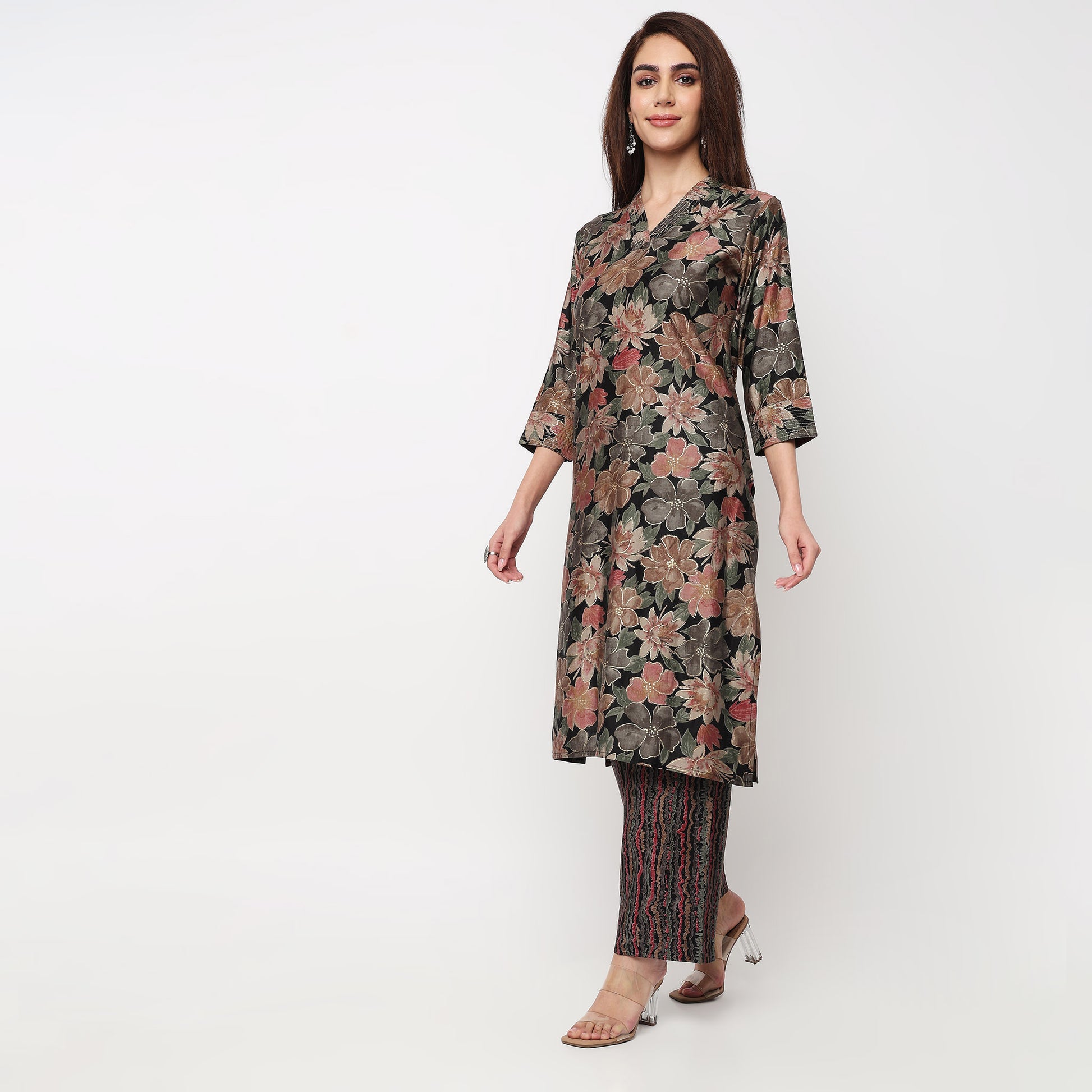 V-Neck Printed Kurta with Pant Sets