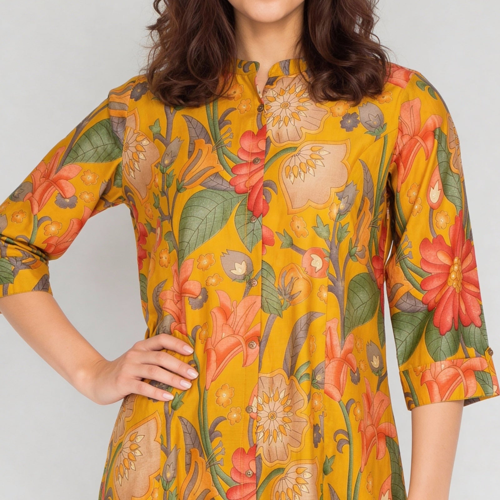 Viscose Muslin Printed Three-Fourth Sleeve Kurta with Pant Set