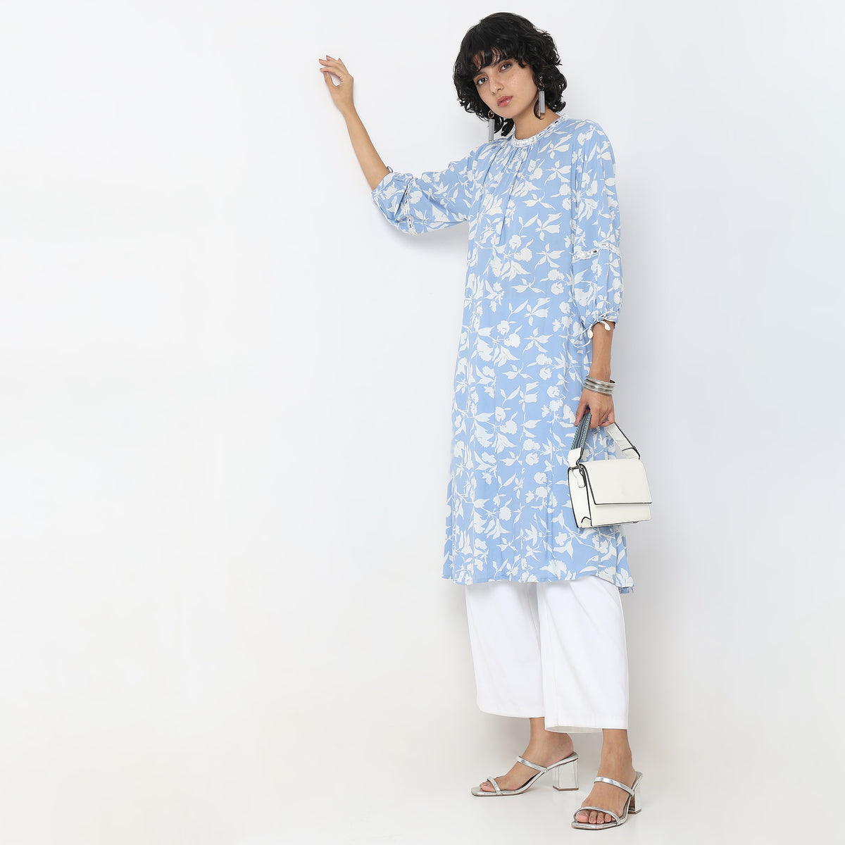 Straight Fit Printed Kurta