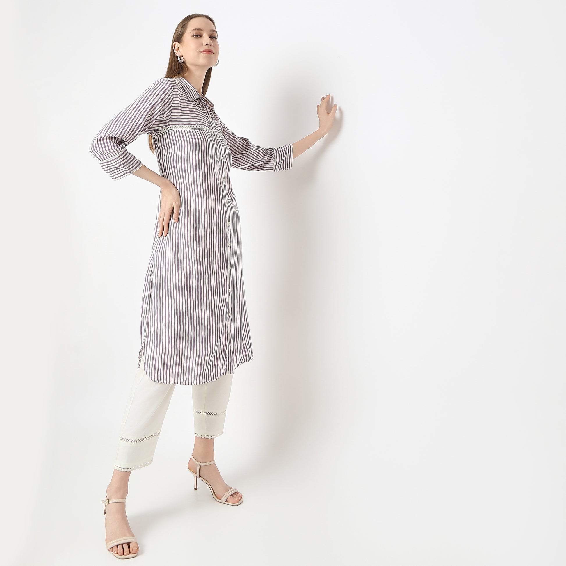Striped Knee Length Coller Embroidered Straight Fit Kurta