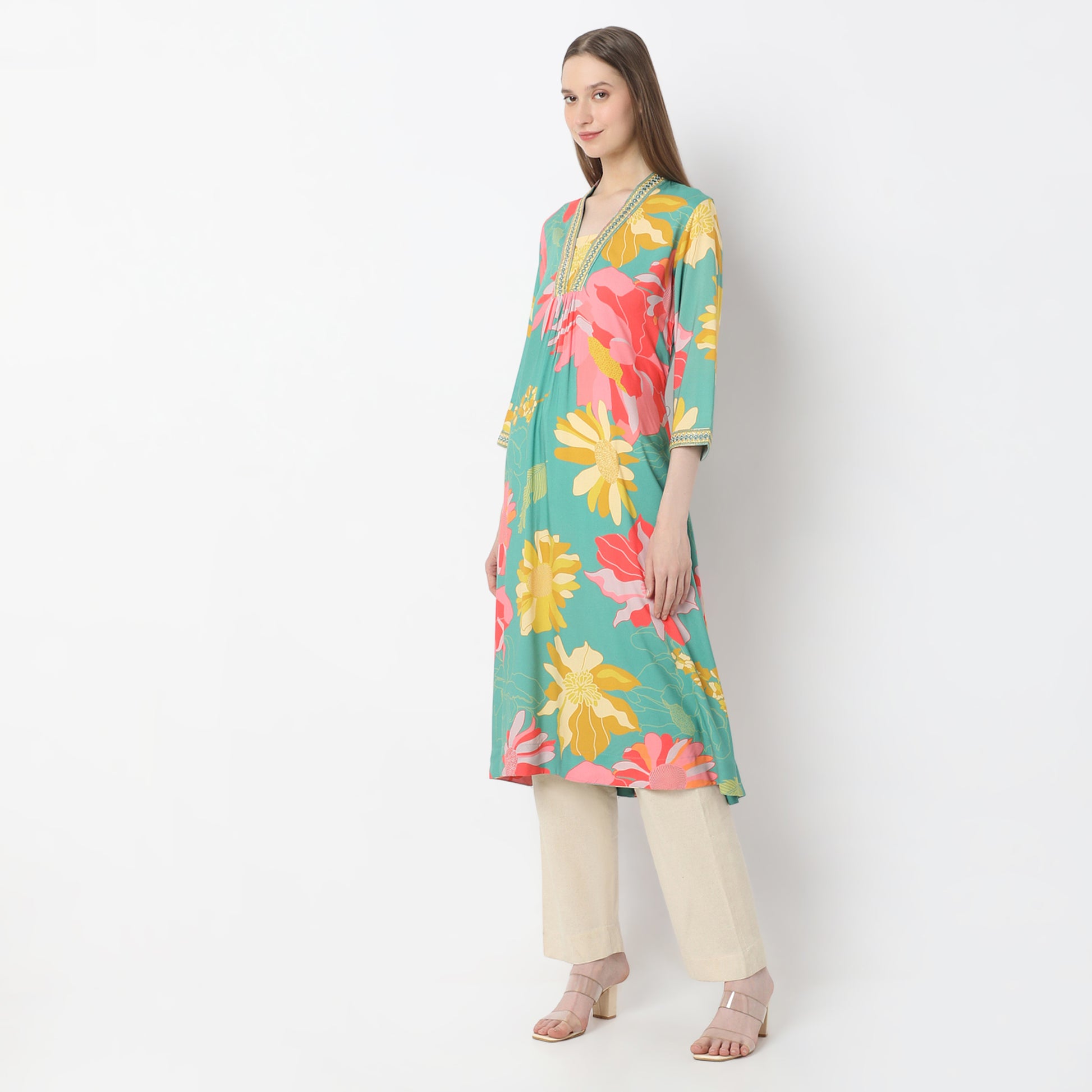 Printed Below Knee V-Neck Fading Echoes Flared Kurta