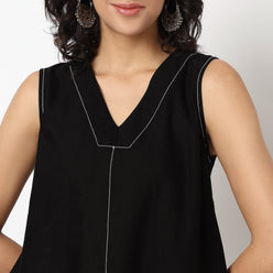 Buy Women Flare Fit Solid Sleeveless Kurta  - Style Union