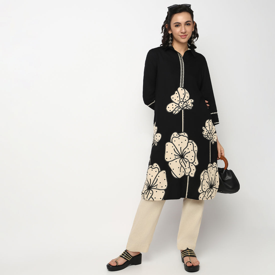 Buy Women Straight Fit Printed Three-Fourth Sleeve Kurta  - Style Union
