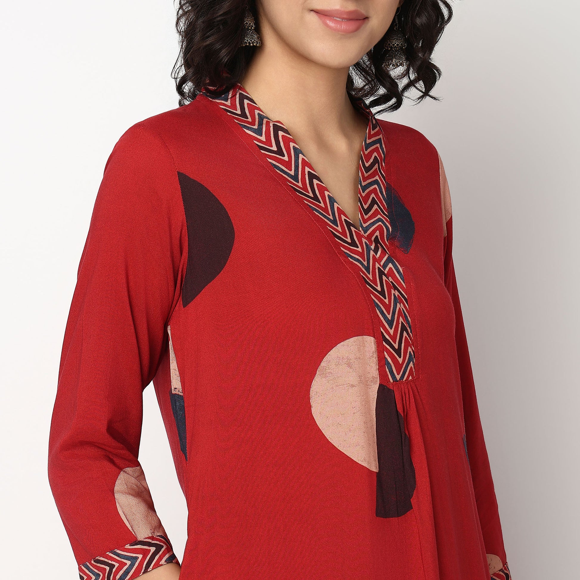Buy Women Straight Fit Printed Three-Fourth Sleeve Kurta  - Style Union